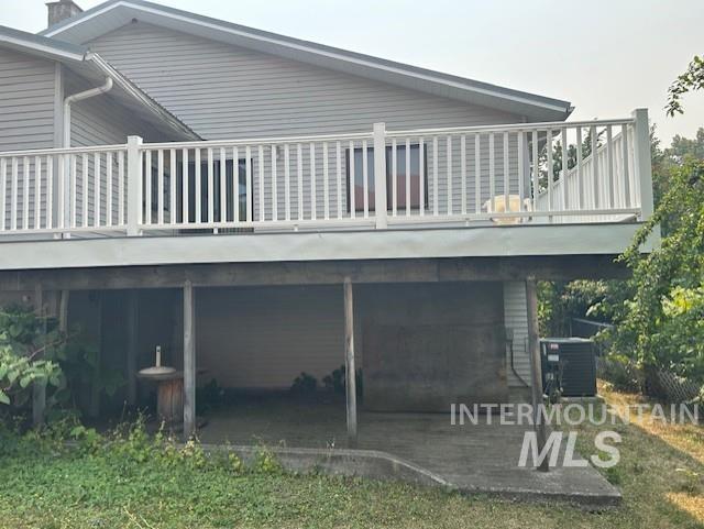 237 E North St Property Photo 6