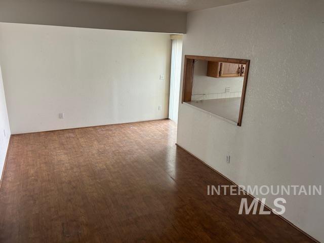 237 E North St Property Photo 25