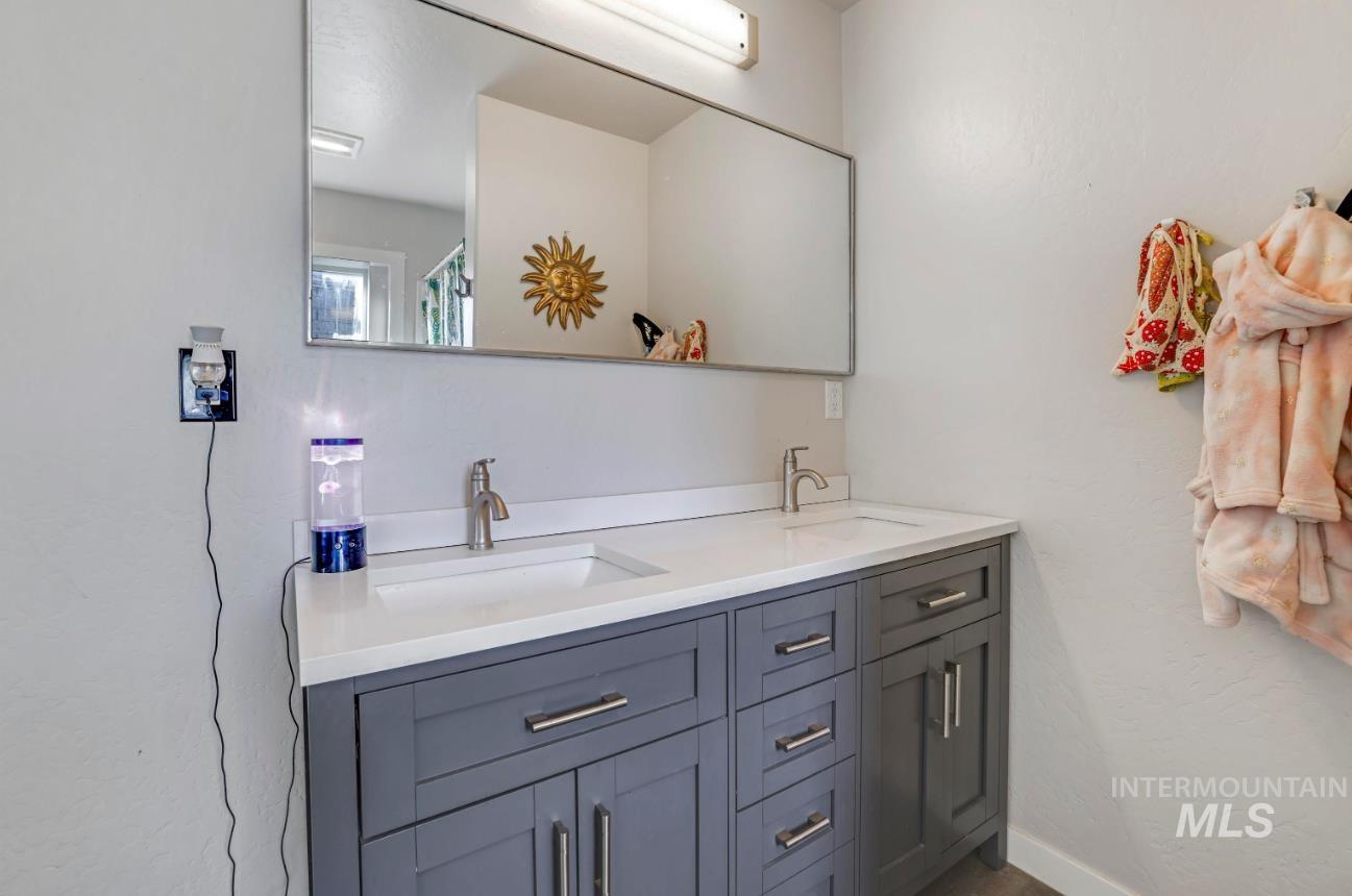 310 Highway 30 Property Photo 10