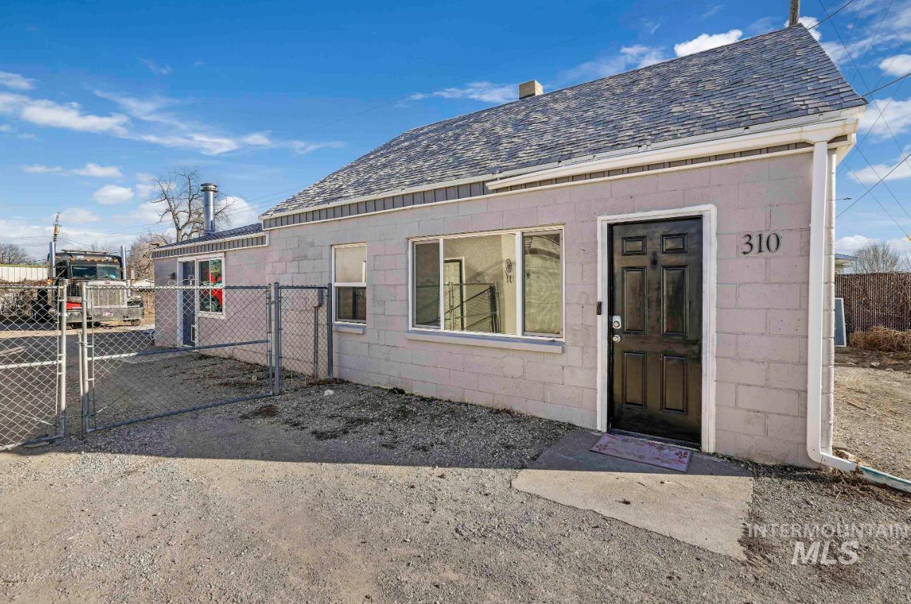 310 Highway 30 Property Photo 20