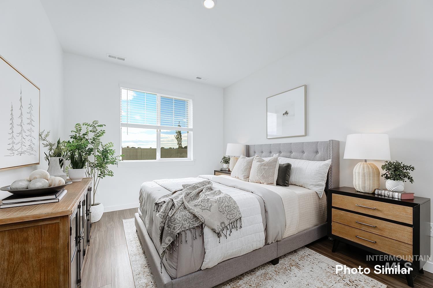 220 Ravello St Property Photo 25