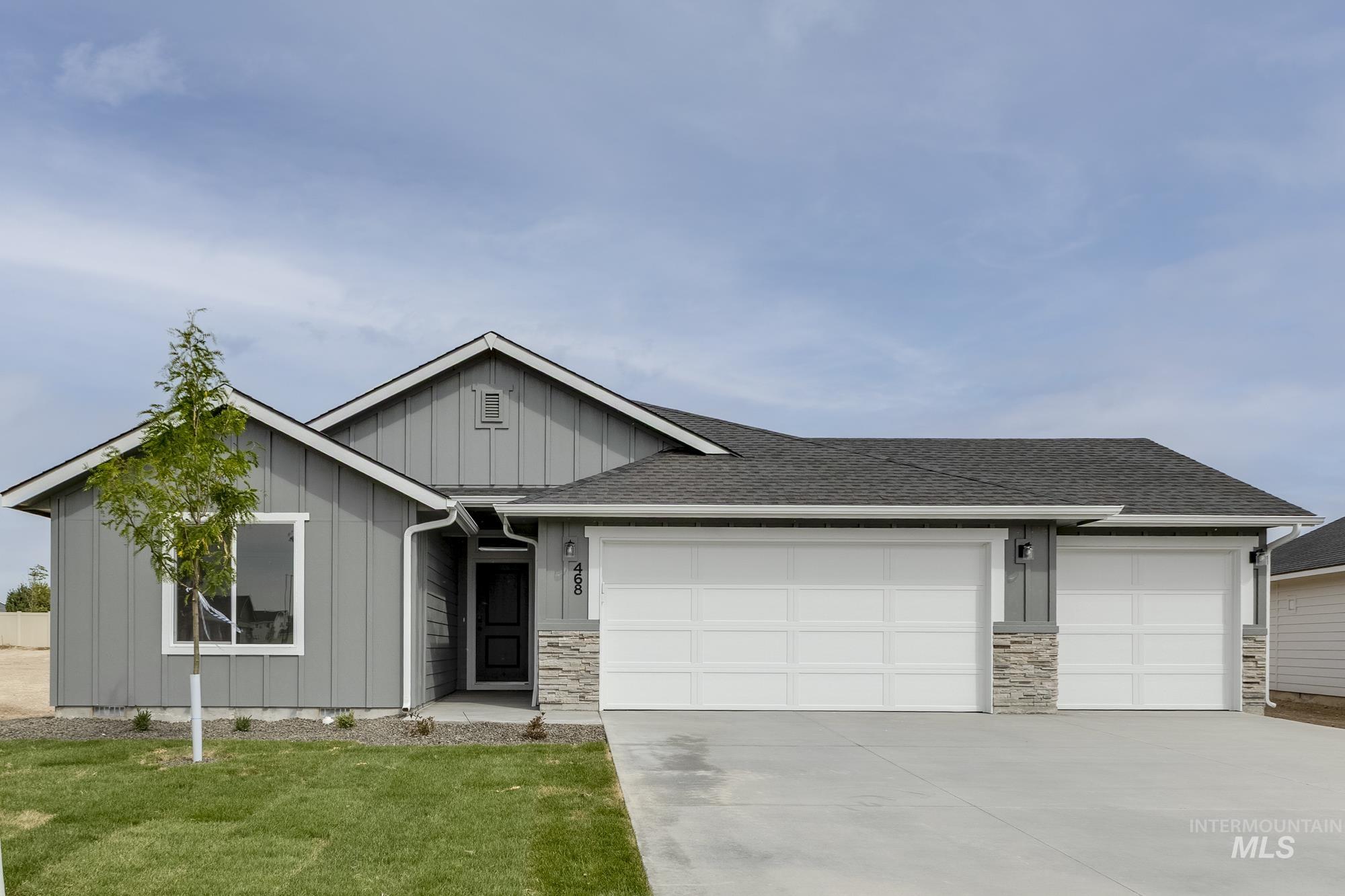 468 W Snowy Owl St Property Photo 1