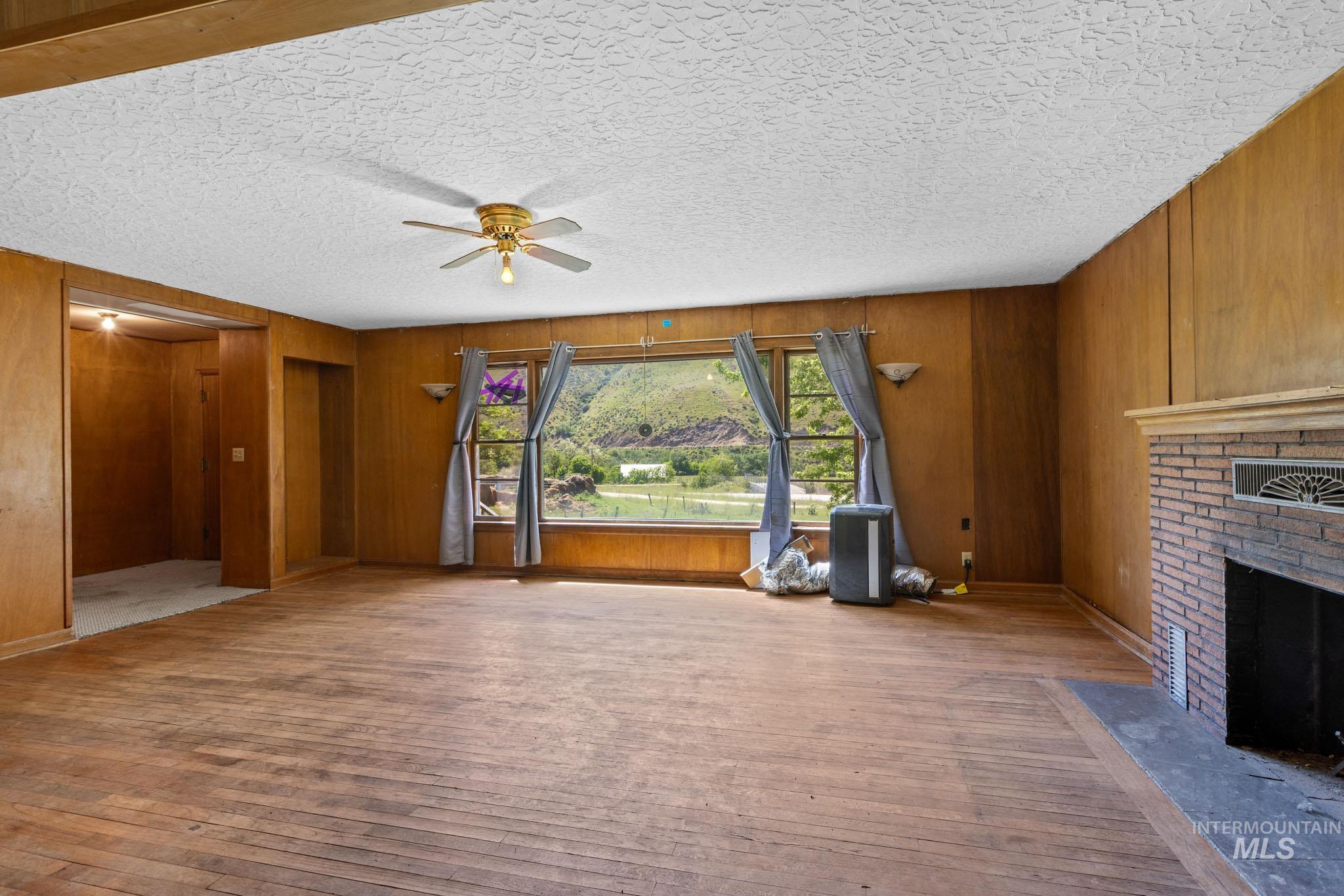 5208 Highway 52 Property Photo 7
