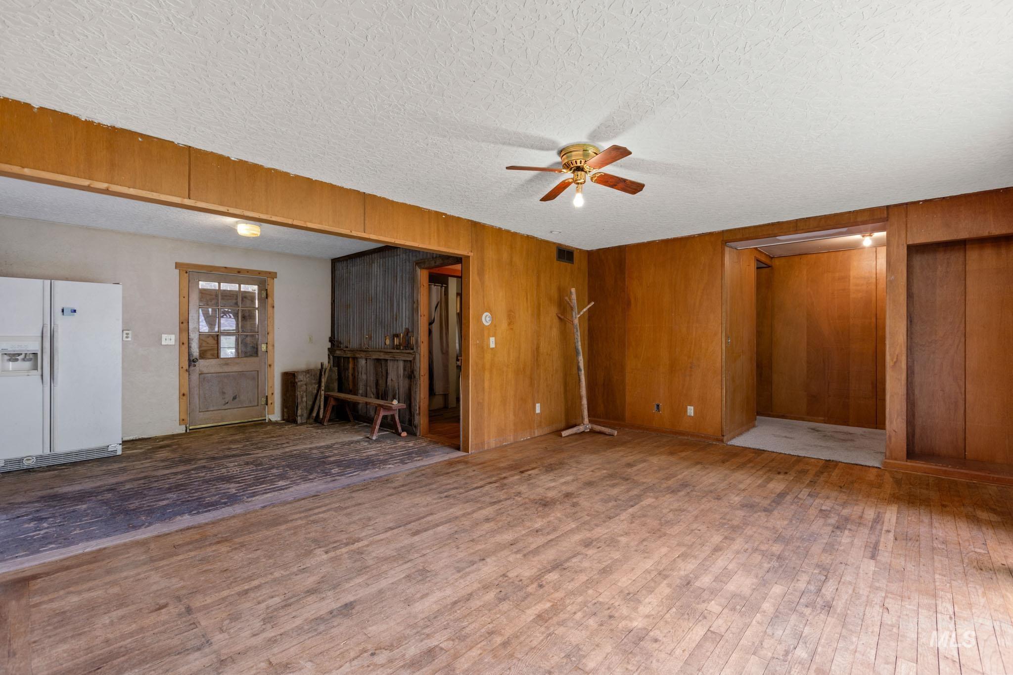 5208 Highway 52 Property Photo 8