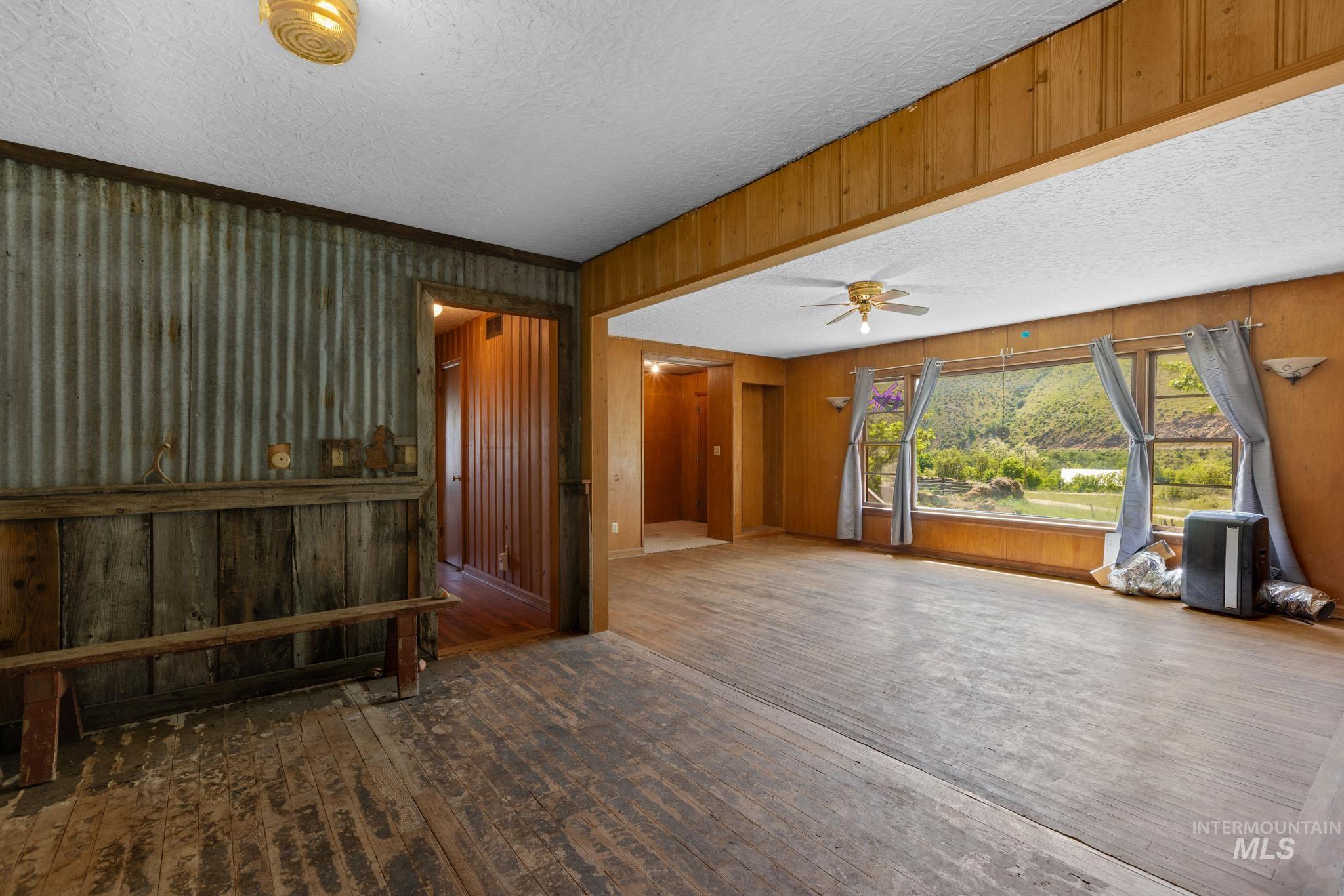 5208 Highway 52 Property Photo 11