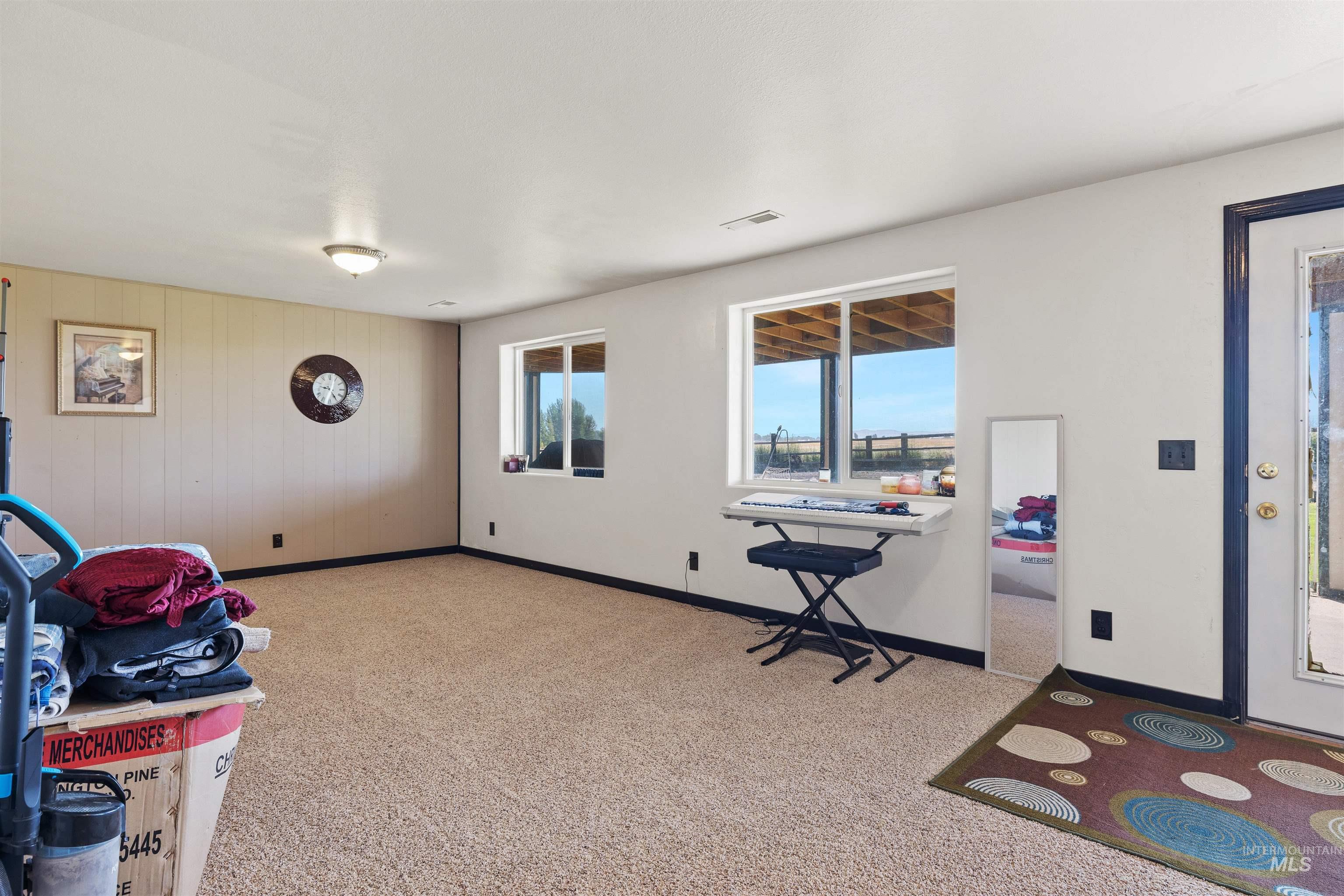 61 S 400 W Property Photo 24