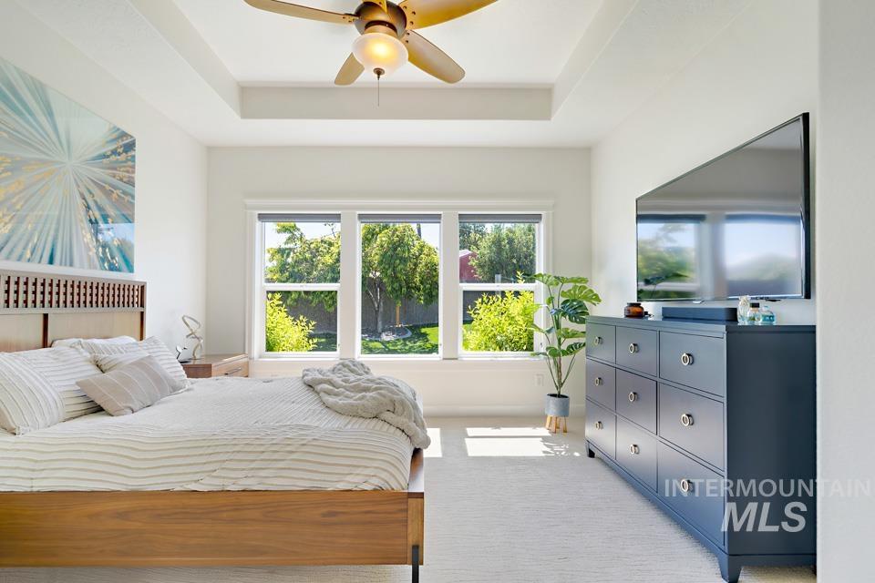 100 E Garret St Property Photo 28