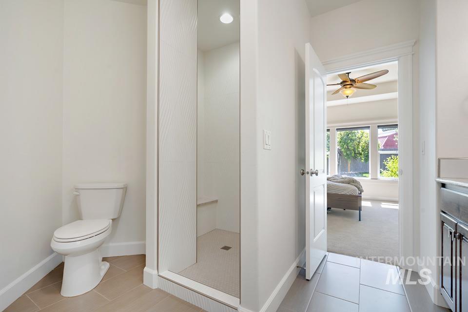 100 E Garret St Property Photo 33