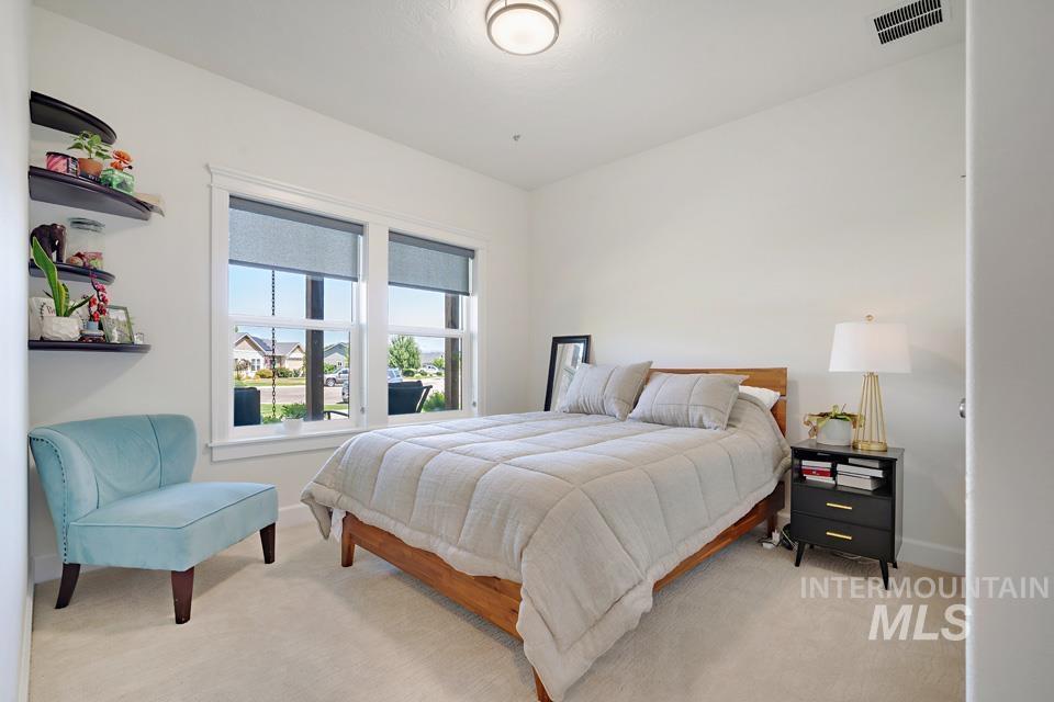 100 E Garret St Property Photo 37