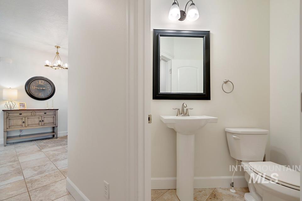 100 E Garret St Property Photo 39