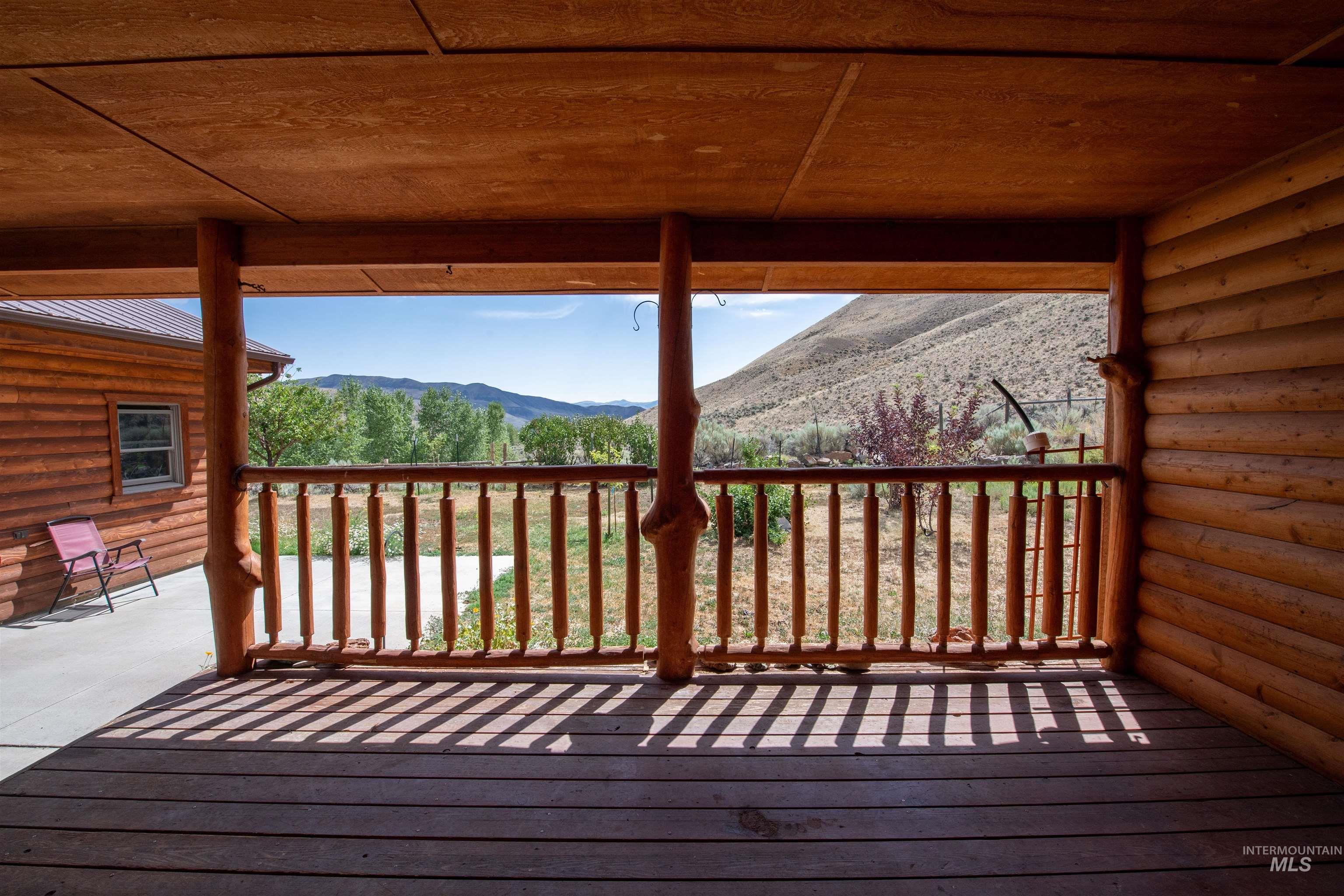 9885 Challis Creek Rd. Property Photo 31