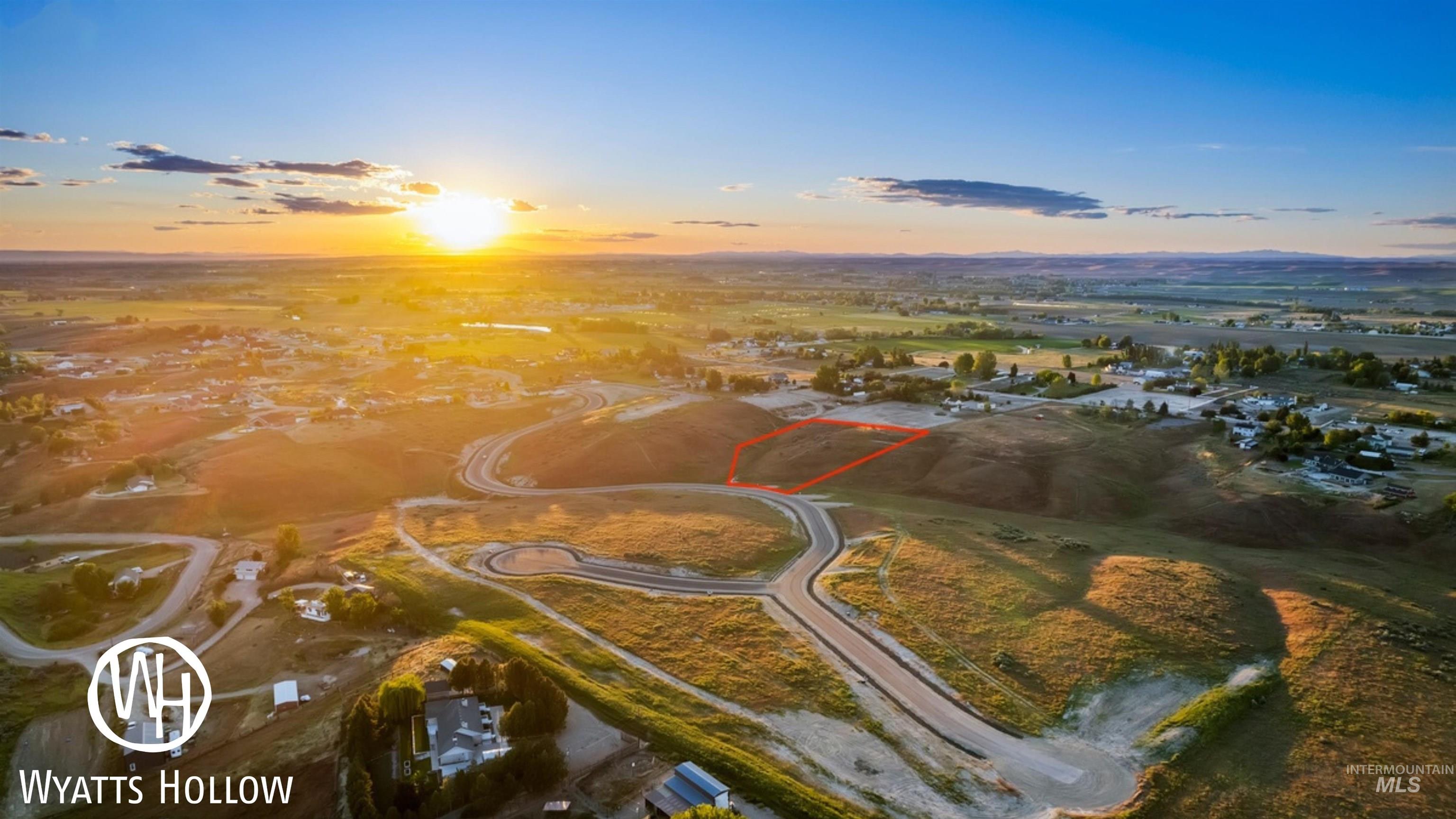 8224 Quail Hollow Dr Property Photo 4