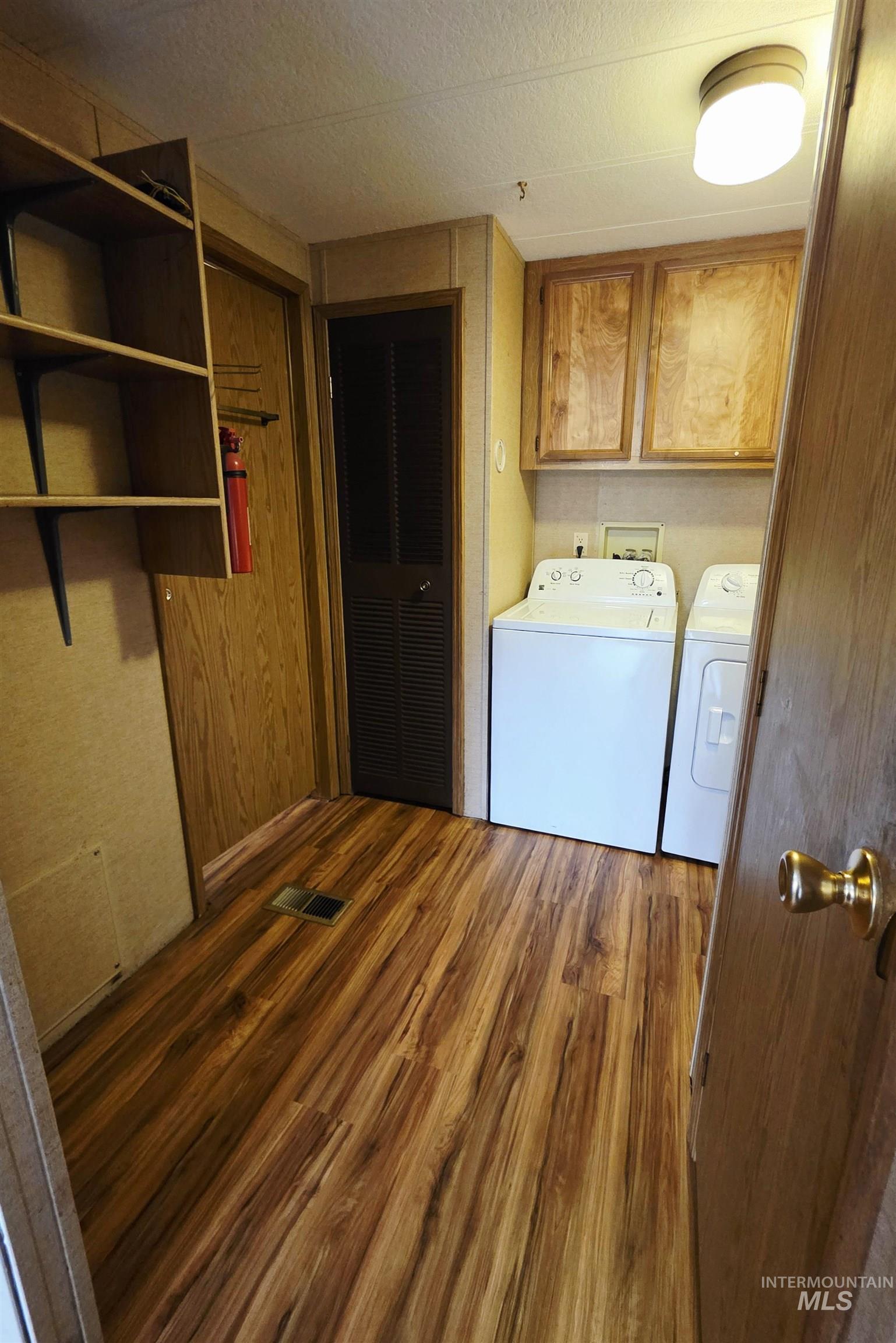 2015 6th Ave Property Photo 13