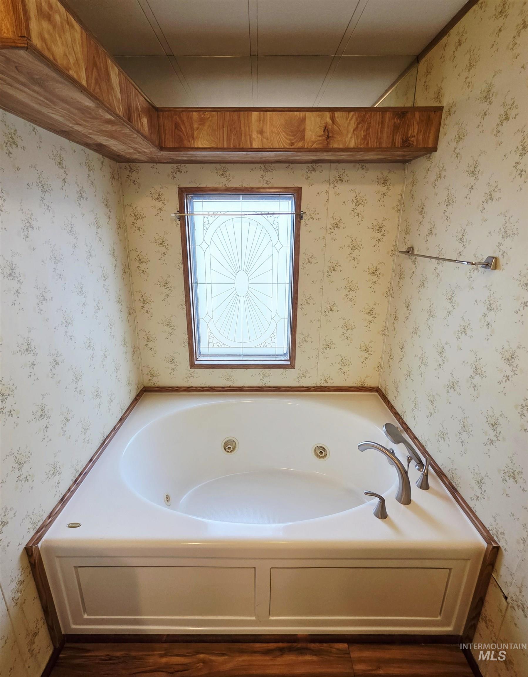 2015 6th Ave Property Photo 22