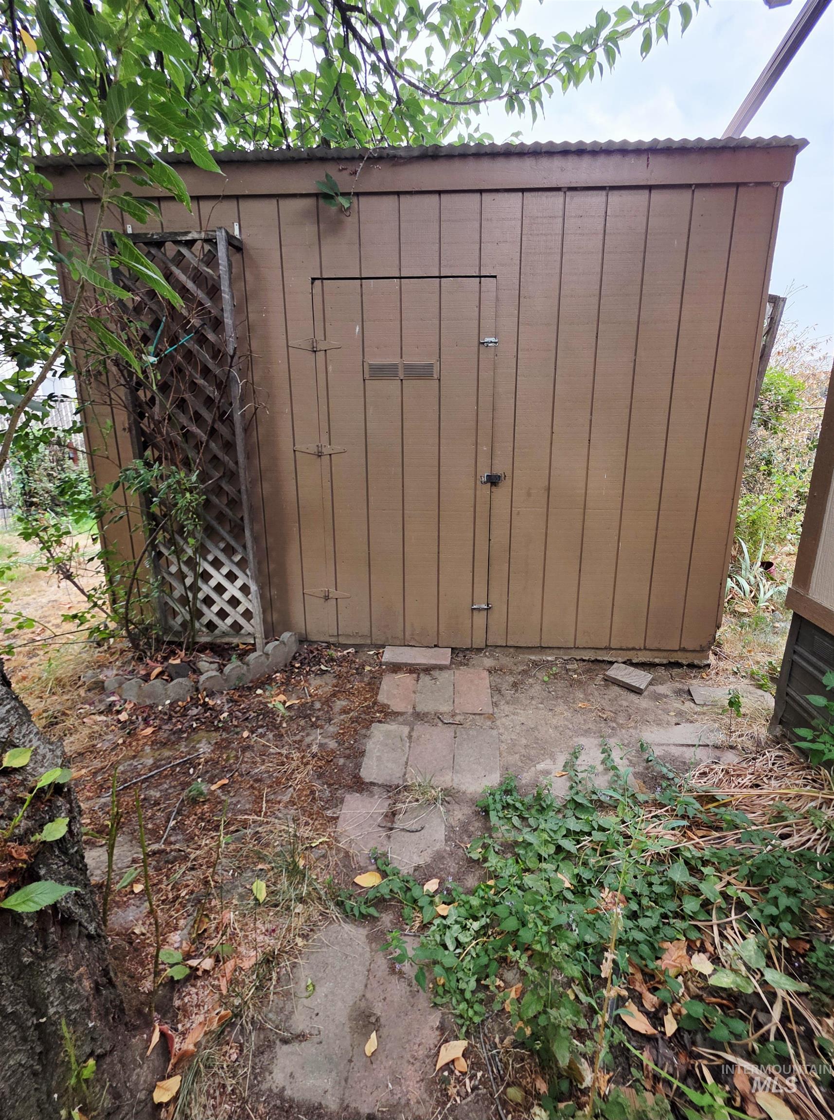 2015 6th Ave Property Photo 27
