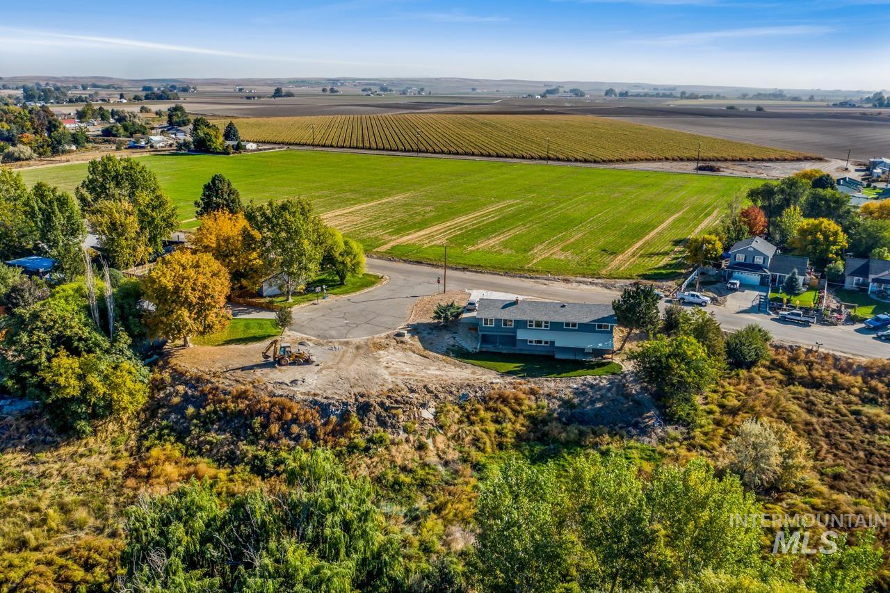 905 N Verina Circle Property Photo 1