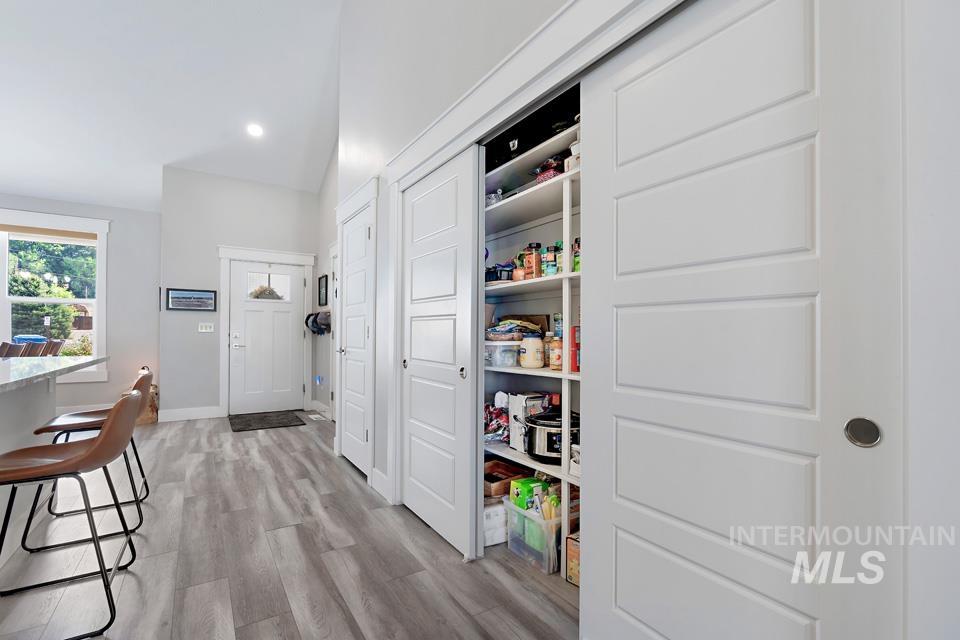 612 Deer Meadows Ln Property Photo 14