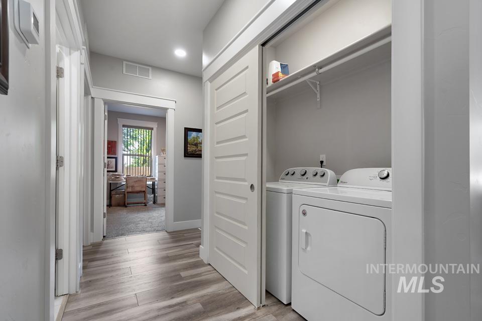 612 Deer Meadows Ln Property Photo 15