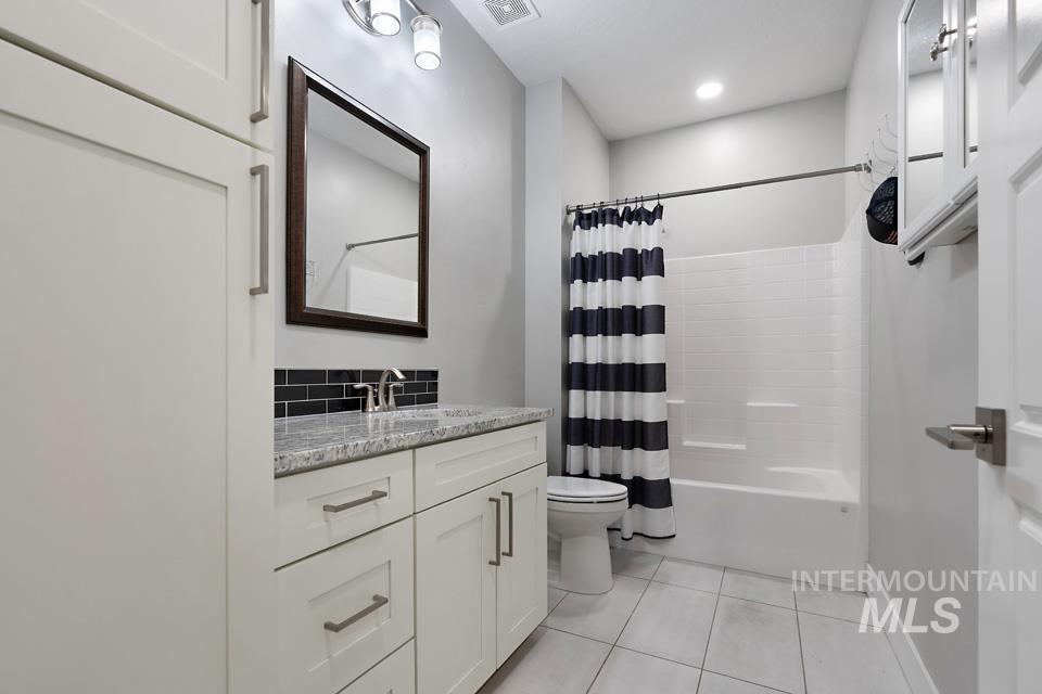 612 Deer Meadows Ln Property Photo 16