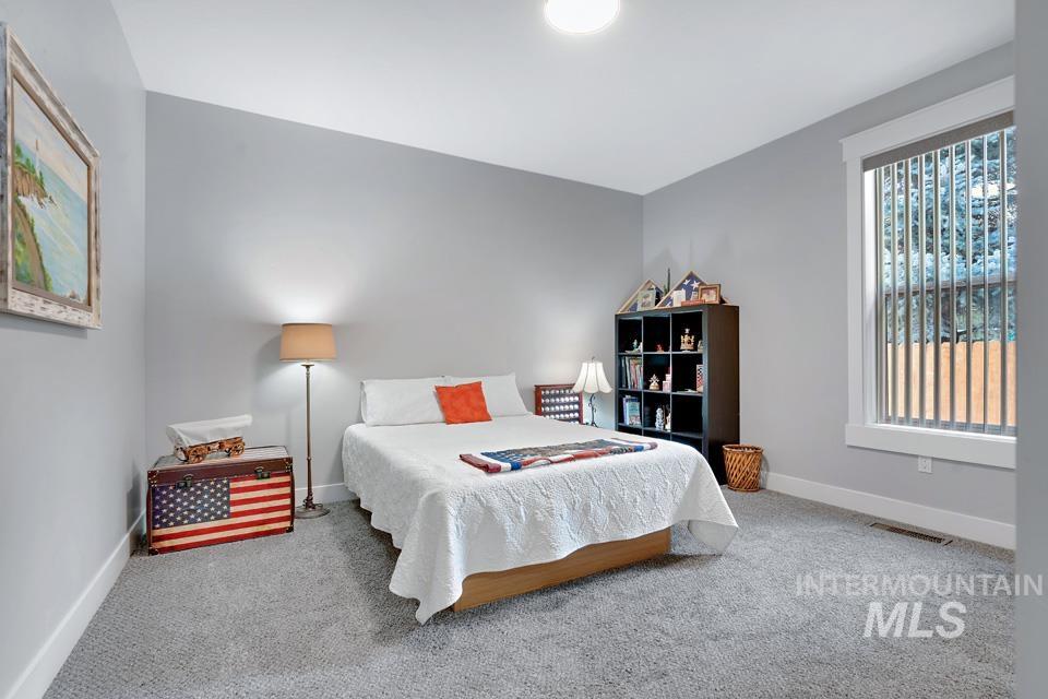 612 Deer Meadows Ln Property Photo 17