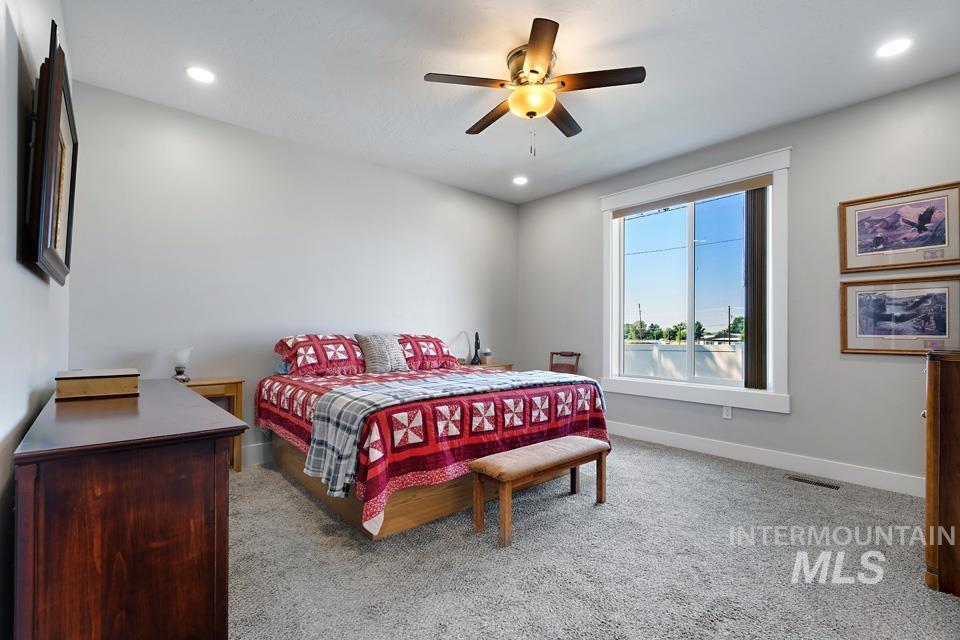 612 Deer Meadows Ln Property Photo 20