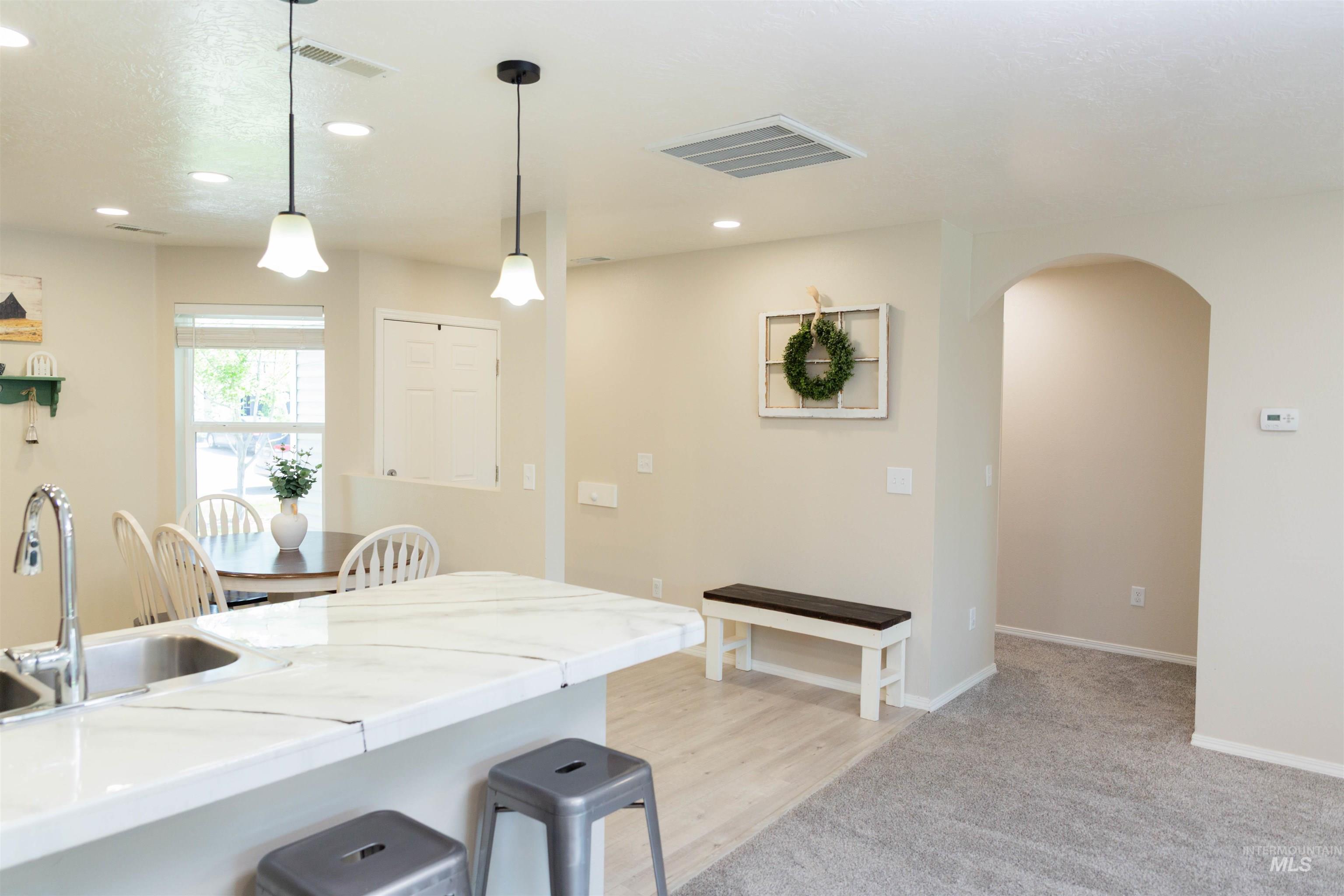 16919 Abram Ave Property Photo 6