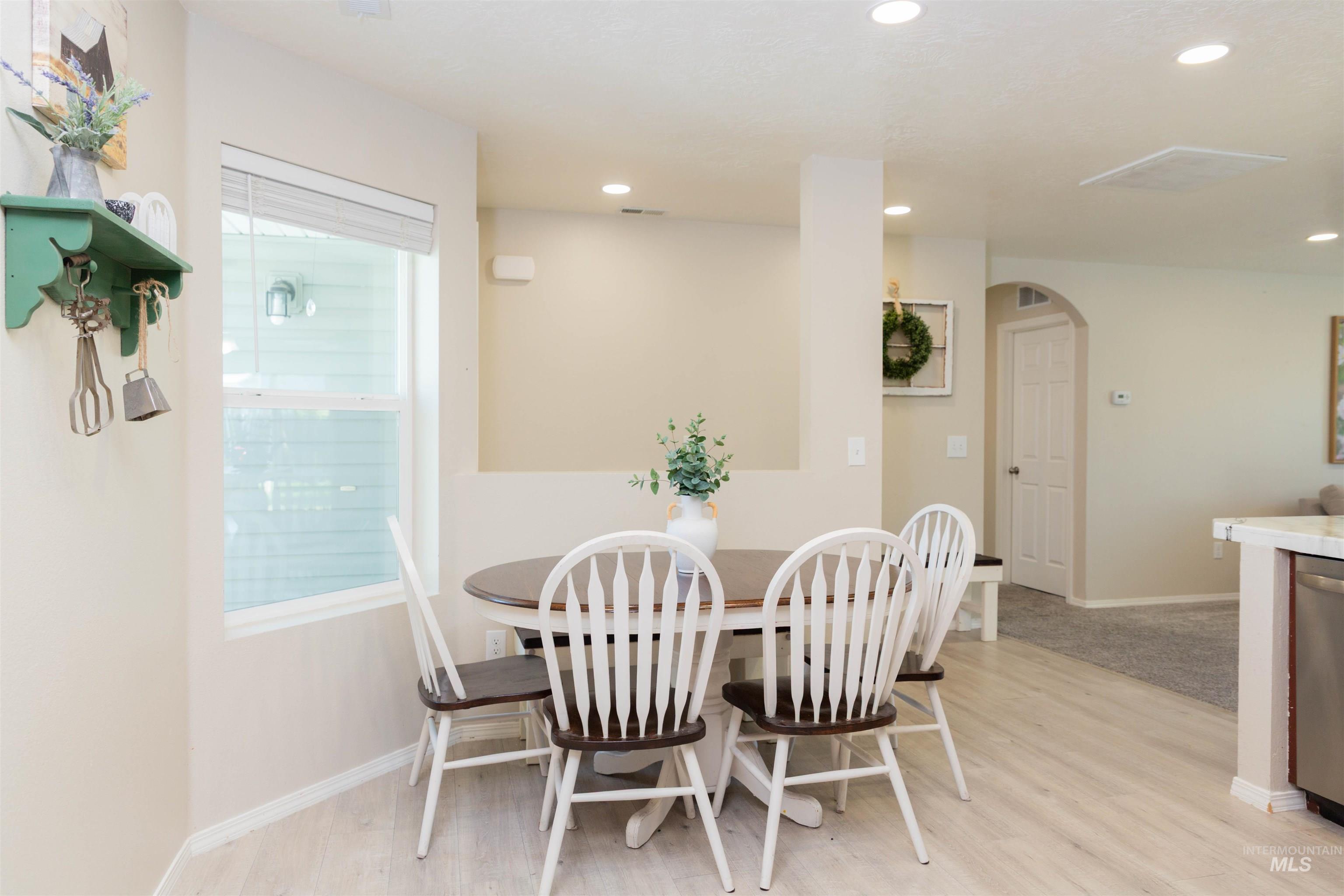 16919 Abram Ave Property Photo 9