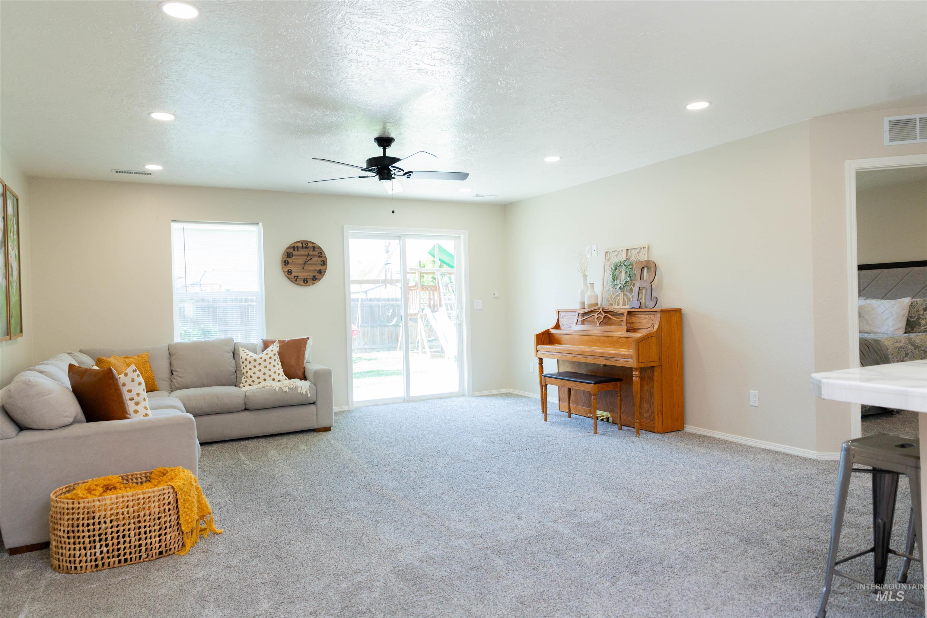 16919 Abram Ave Property Photo 18