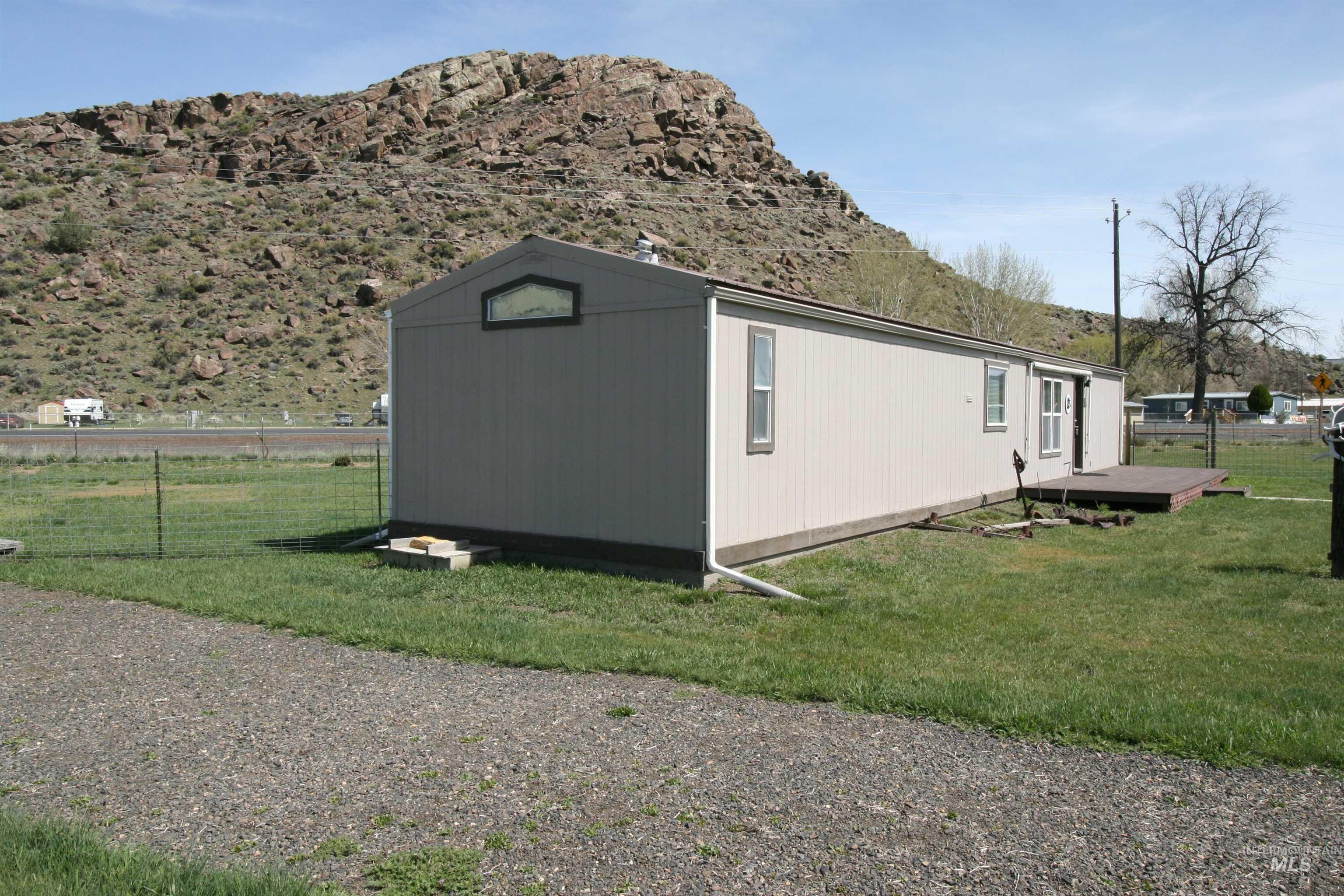 1303 Florence Drive Property Photo 8