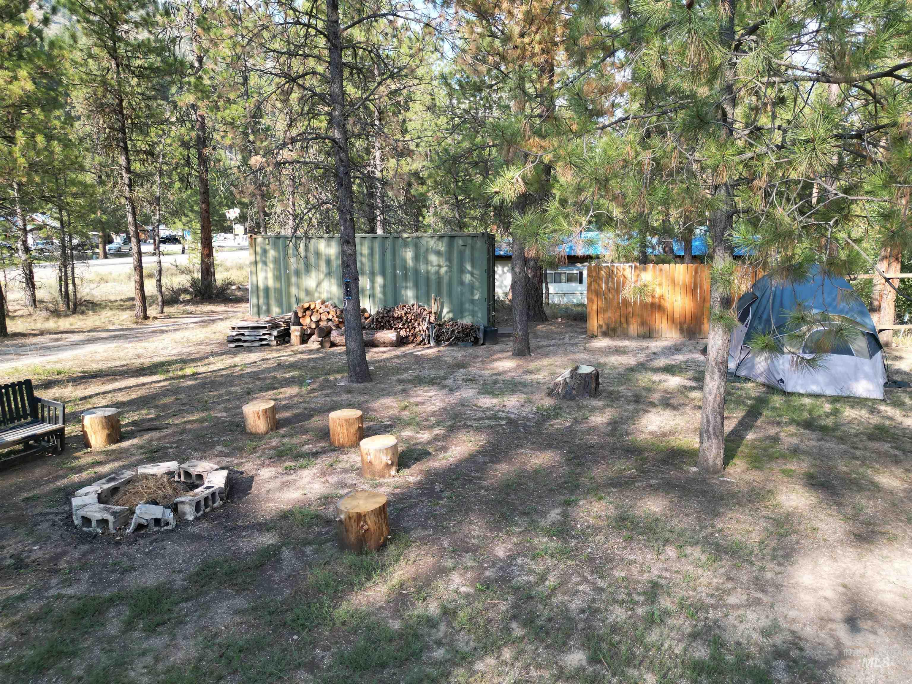8395 Hwy 21 Property Photo 6