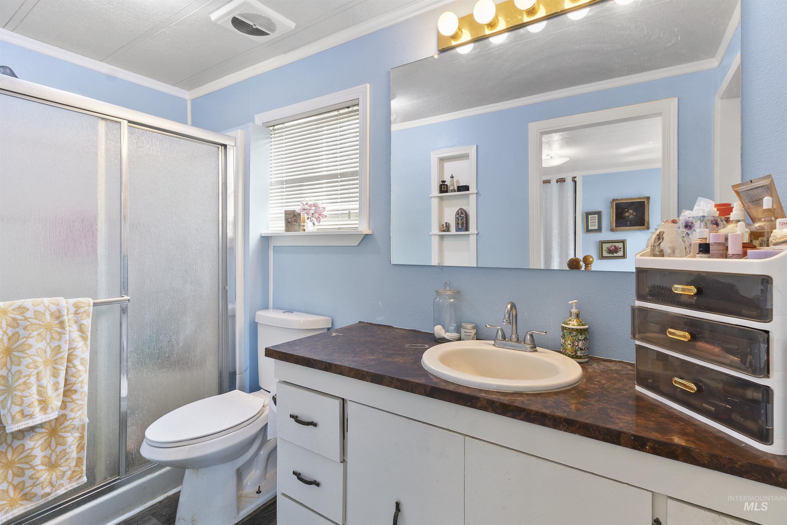 411 N Almon Property Photo 15