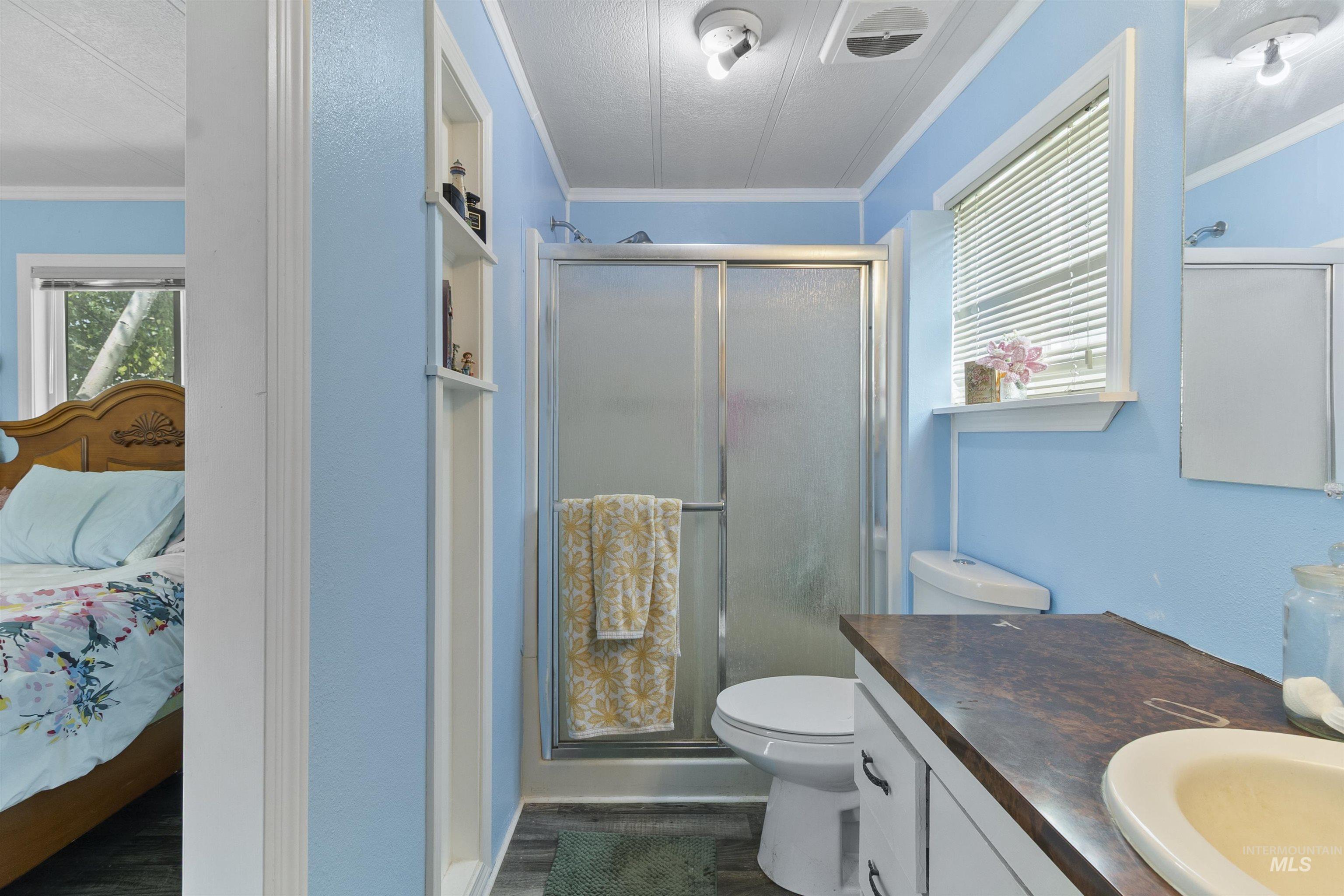 411 N Almon Property Photo 16