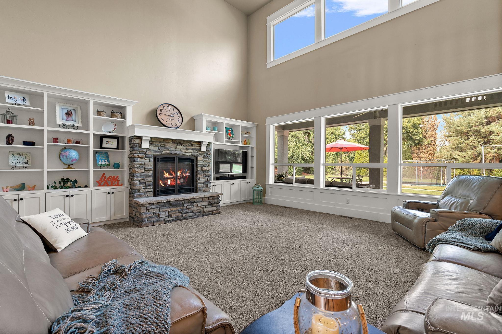 3074 W Newbury Ct. Property Photo 8