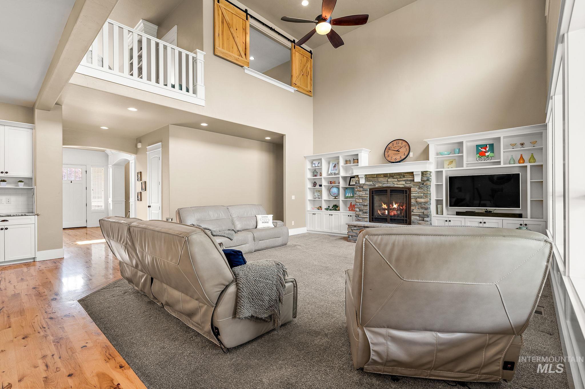 3074 W Newbury Ct. Property Photo 9