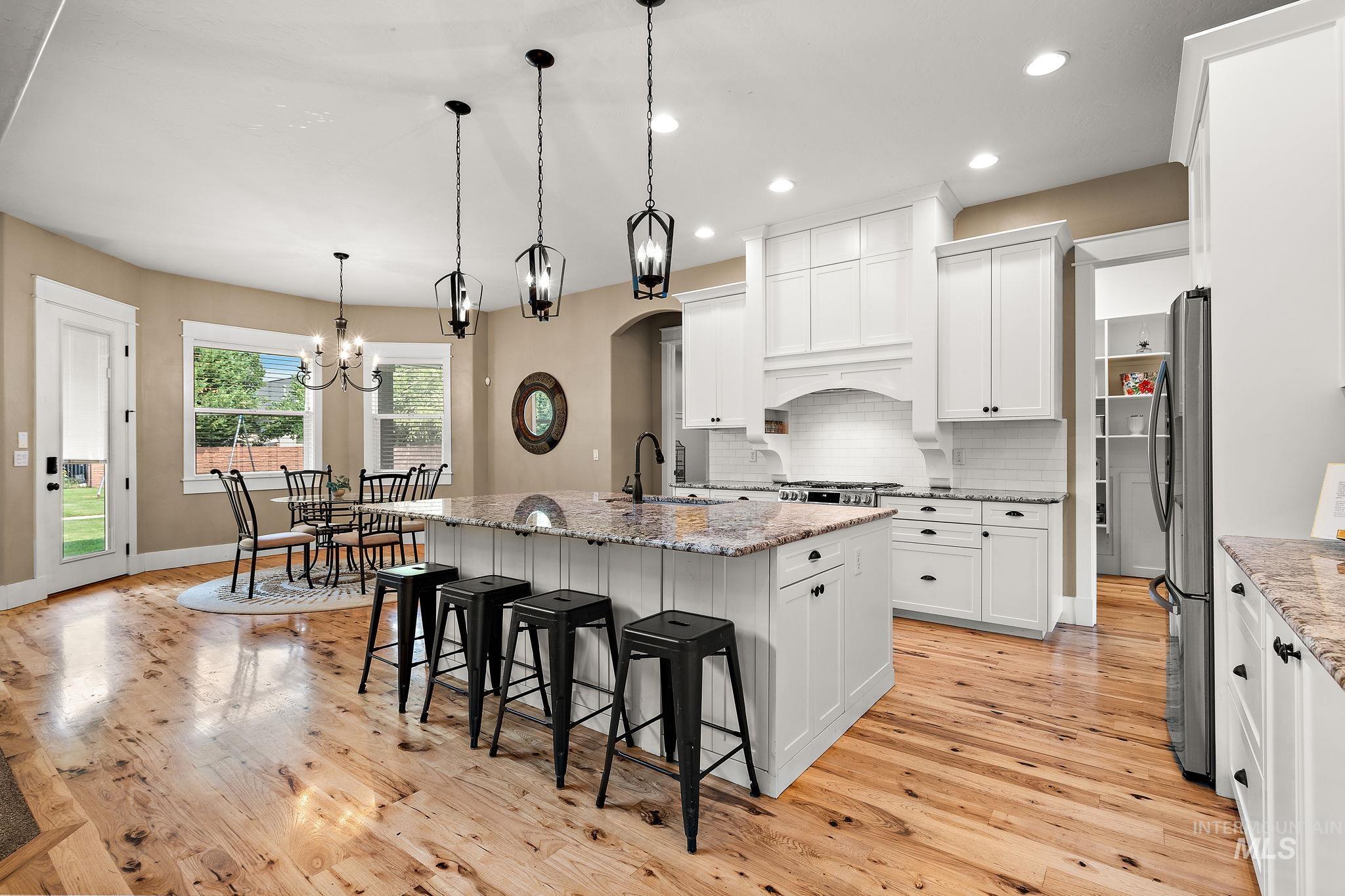 3074 W Newbury Ct. Property Photo 10