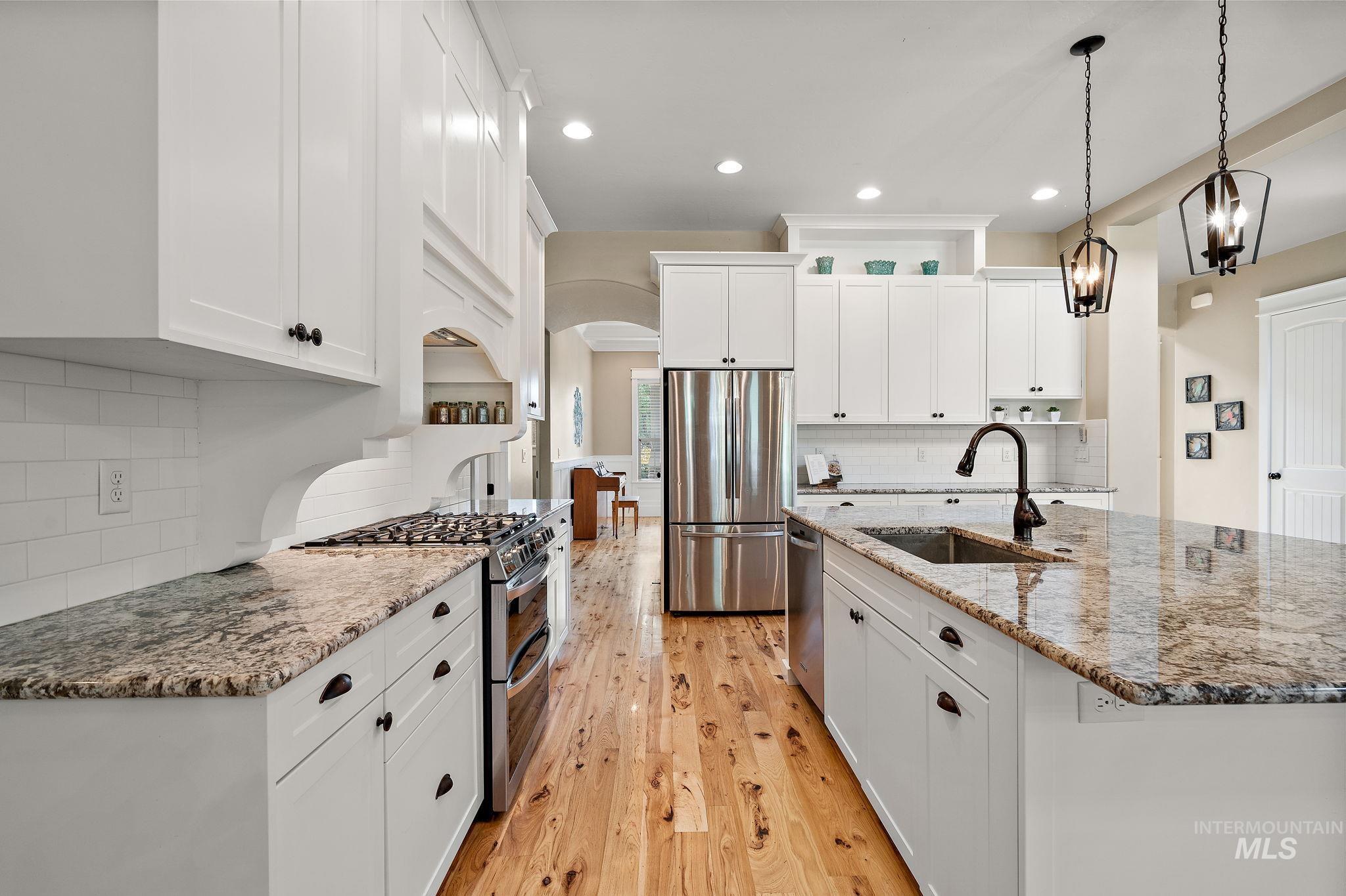 3074 W Newbury Ct. Property Photo 14