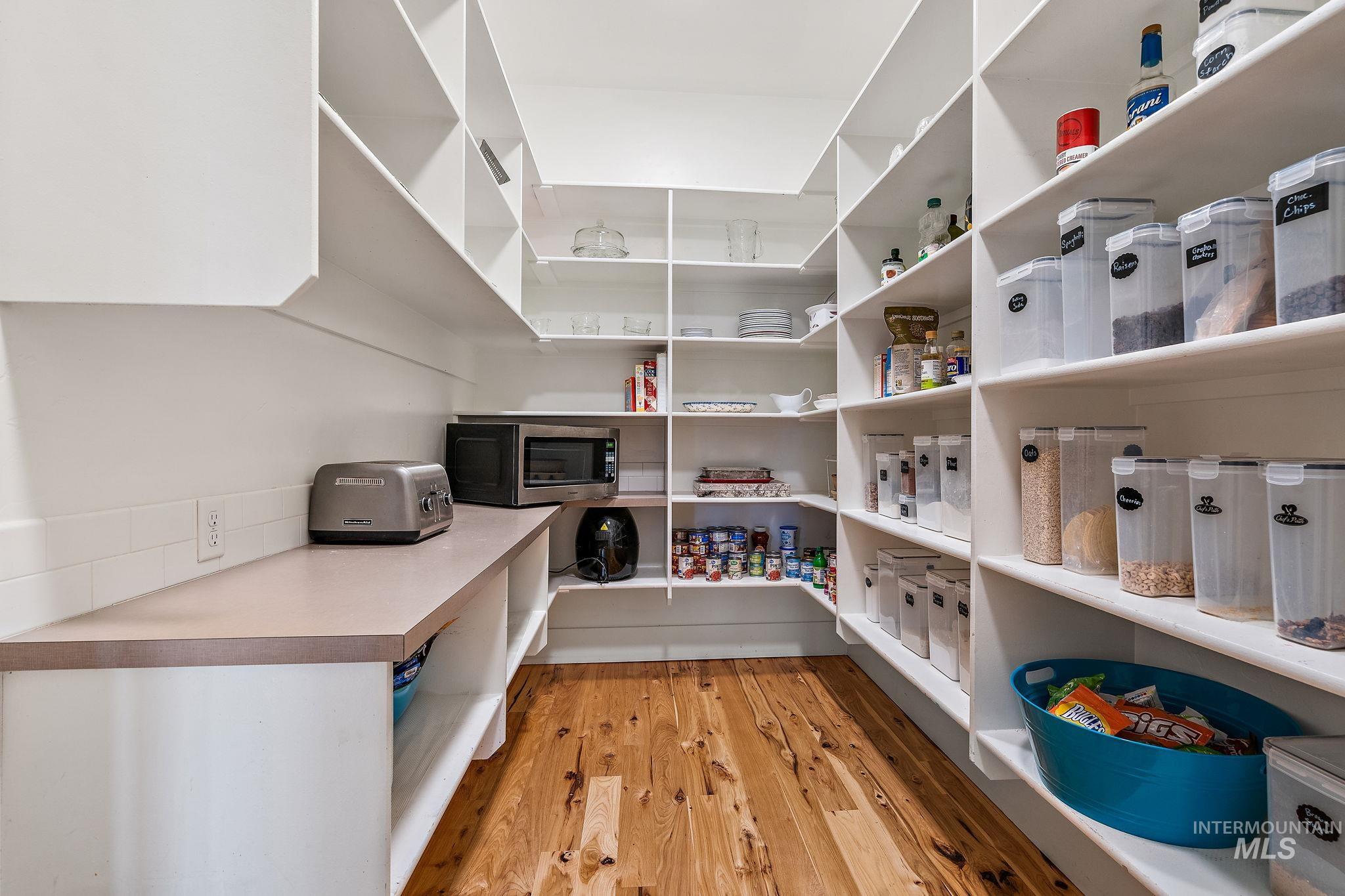 3074 W Newbury Ct. Property Photo 17