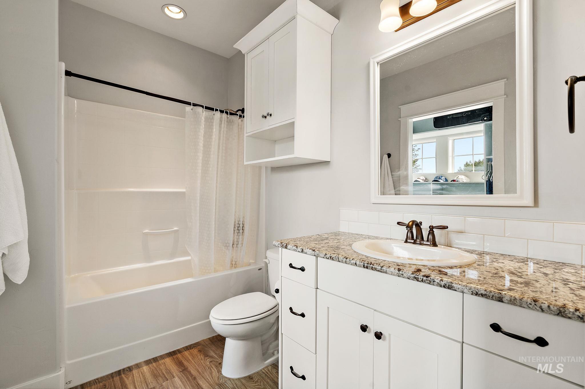 3074 W Newbury Ct. Property Photo 29