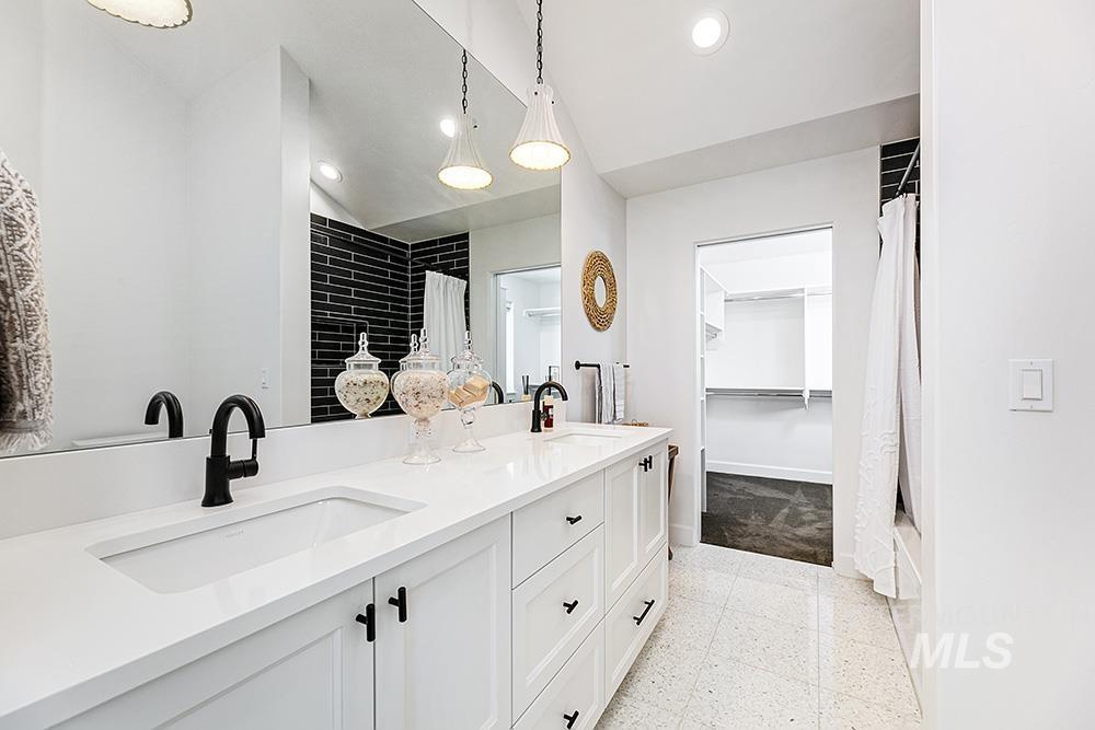 12597 Deer Ridge Trl Property Photo 20