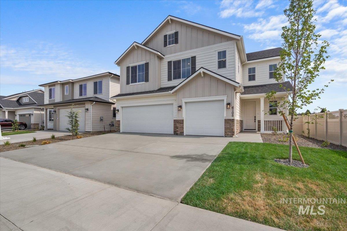 6105 N Torva Ave Property Photo 2