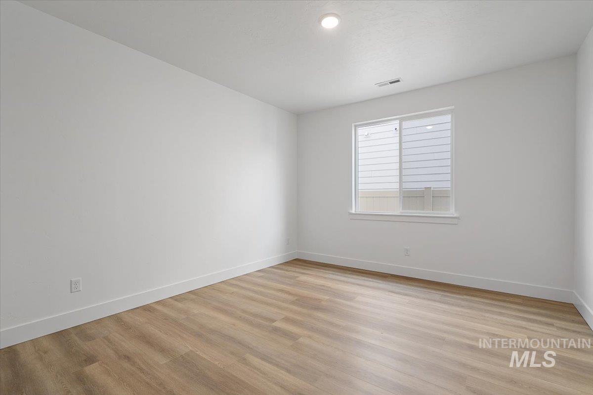 6105 N Torva Ave Property Photo 18