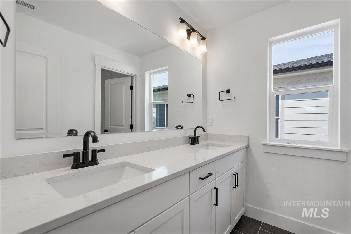 6105 N Torva Ave Property Photo 30