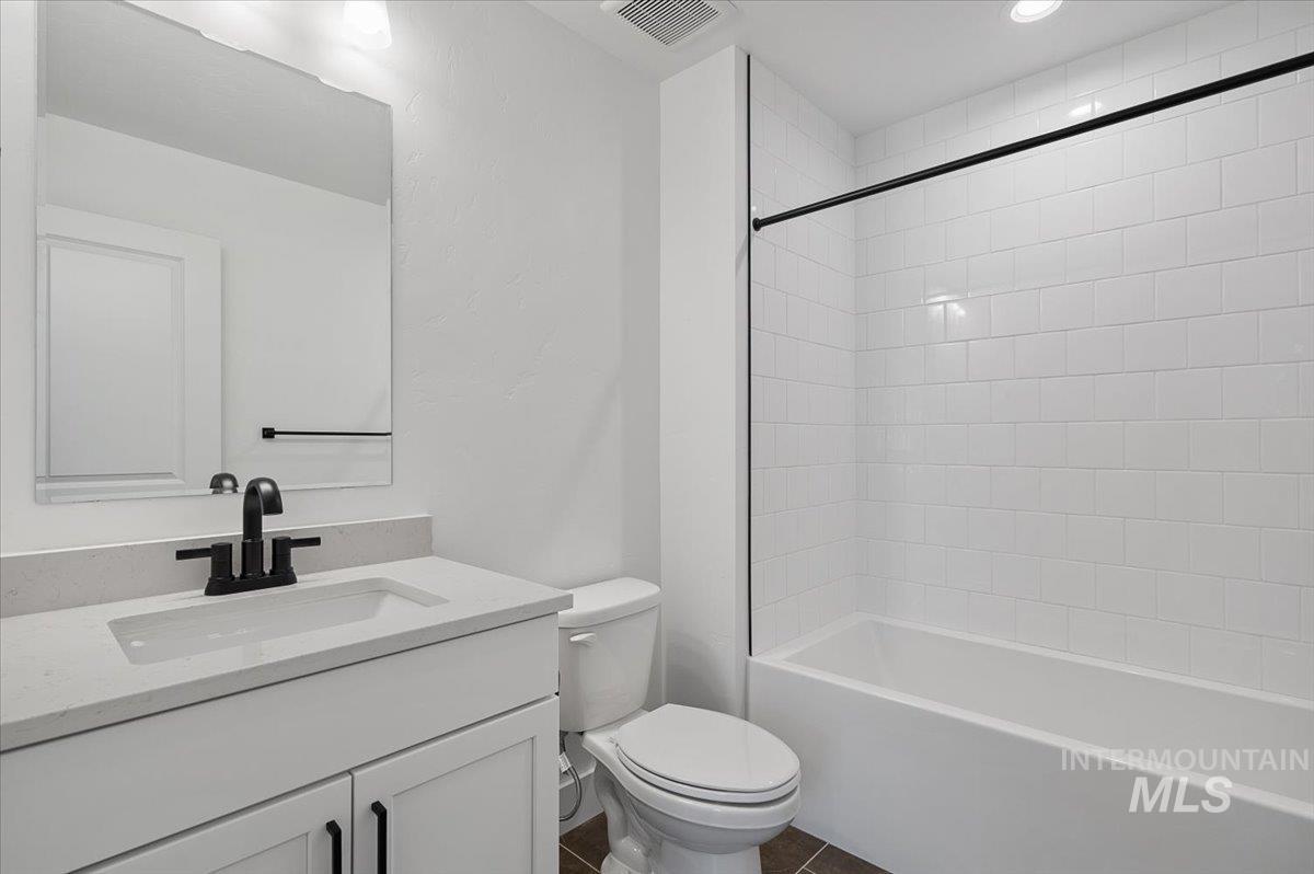 6105 N Torva Ave Property Photo 36