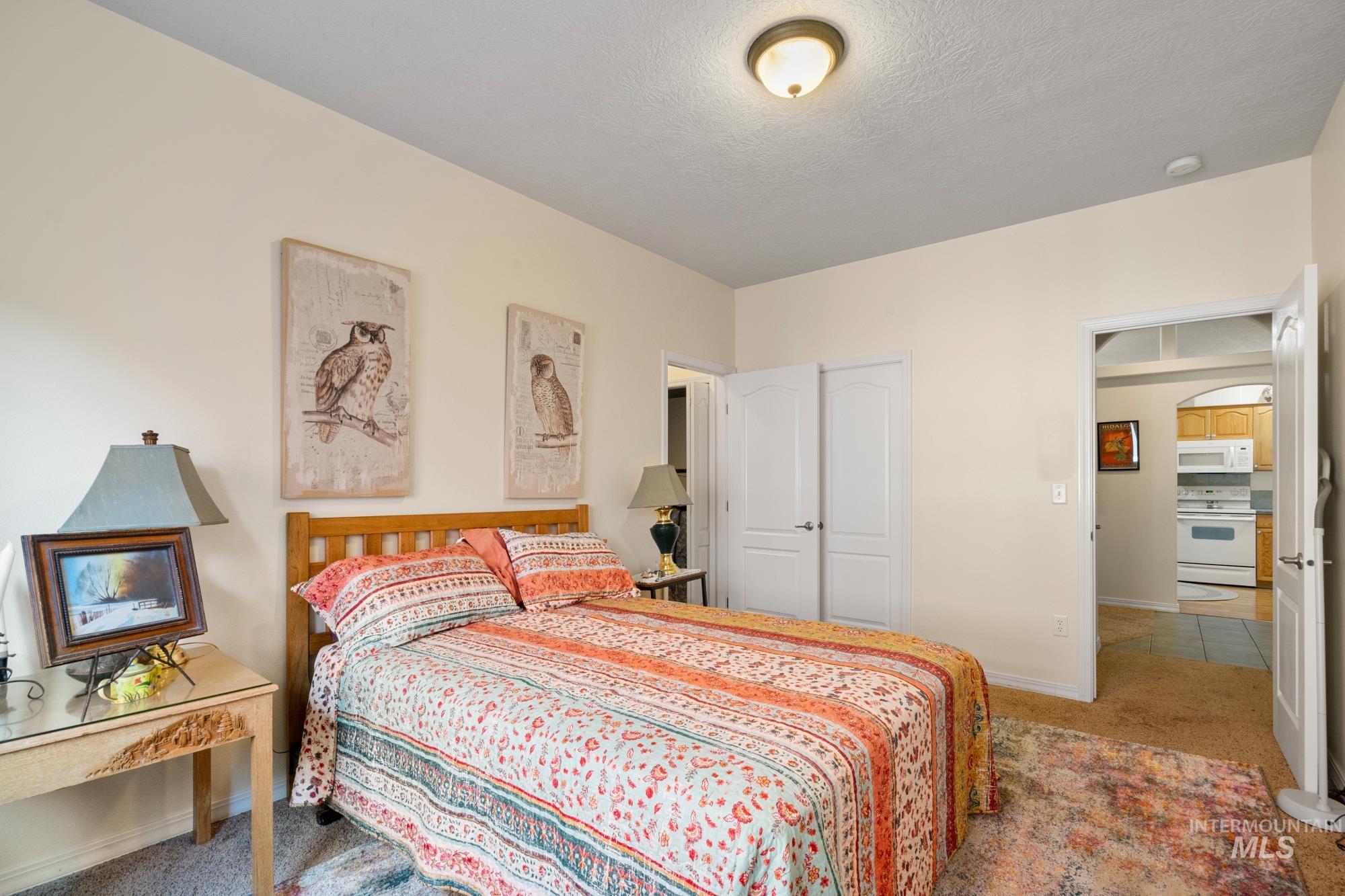 2442 N Blue Springs Ave Property Photo 17