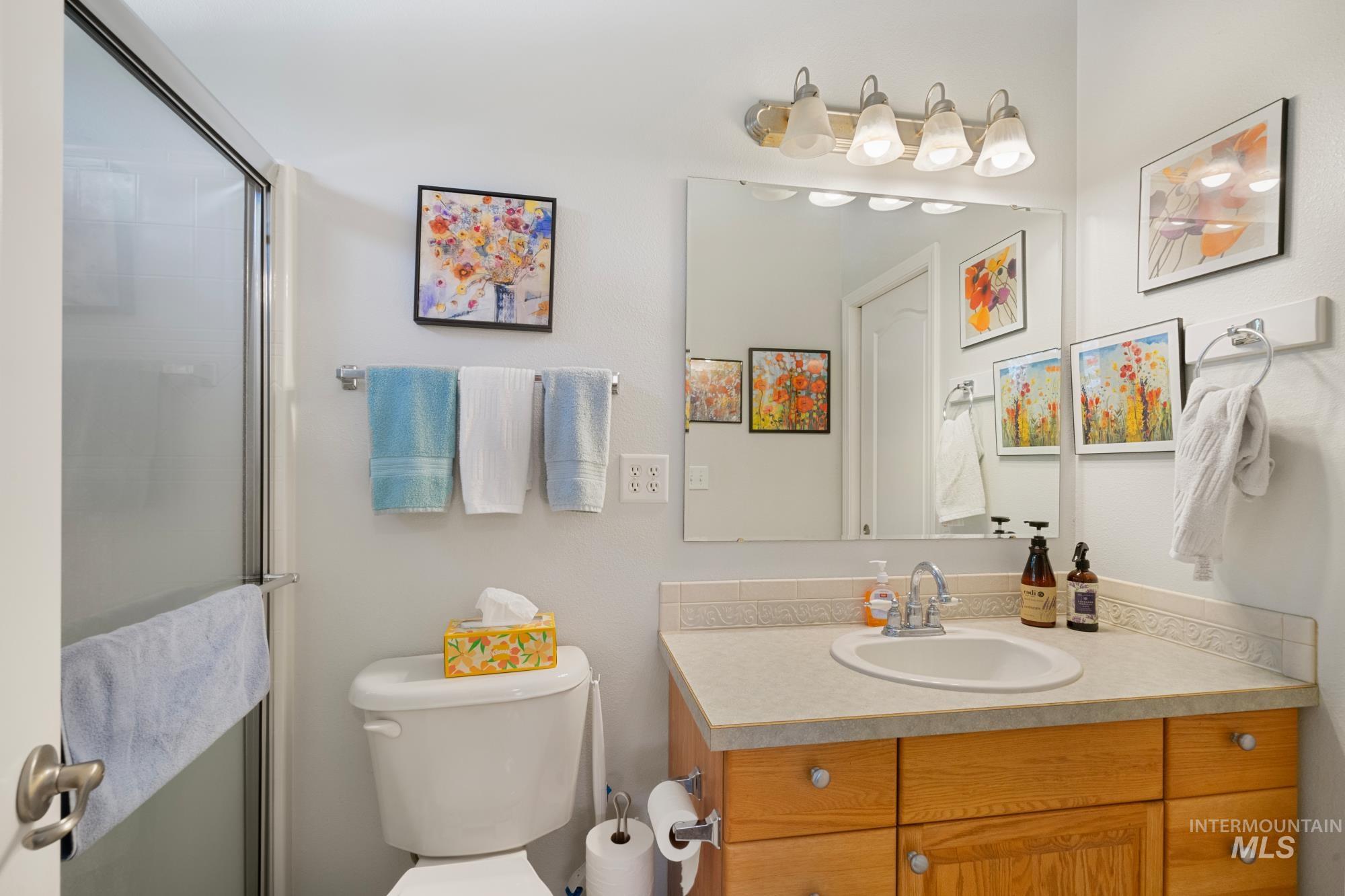 2442 N Blue Springs Ave Property Photo 18