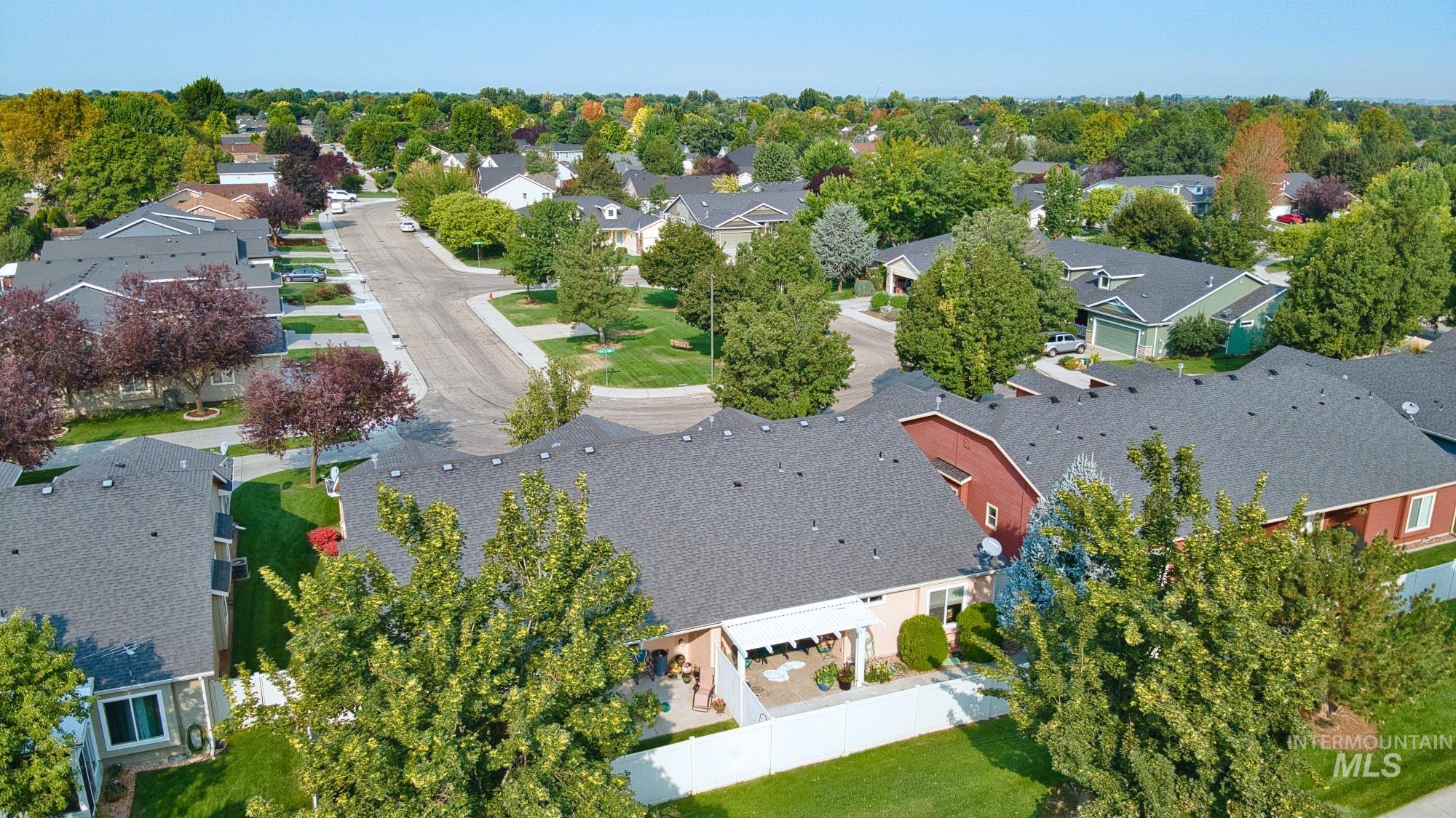 2442 N Blue Springs Ave Property Photo 23