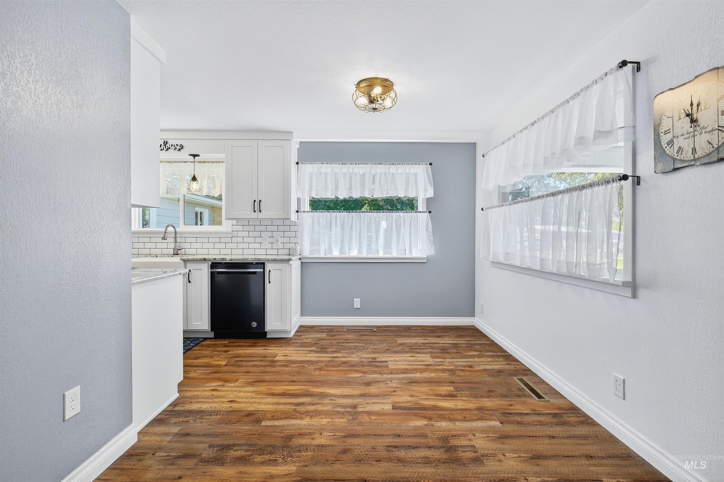 1217 Birch Ave Property Photo 11