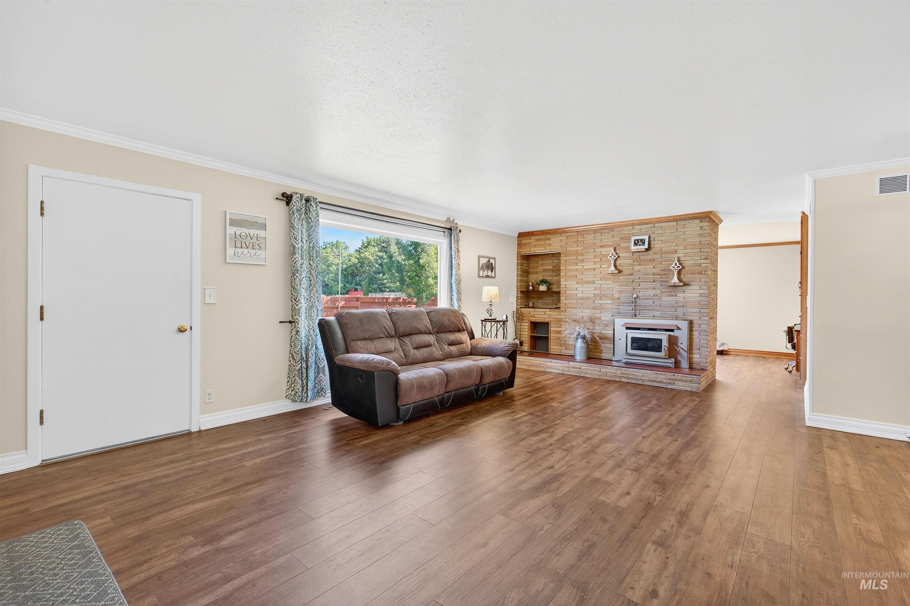 1217 Birch Ave Property Photo 16