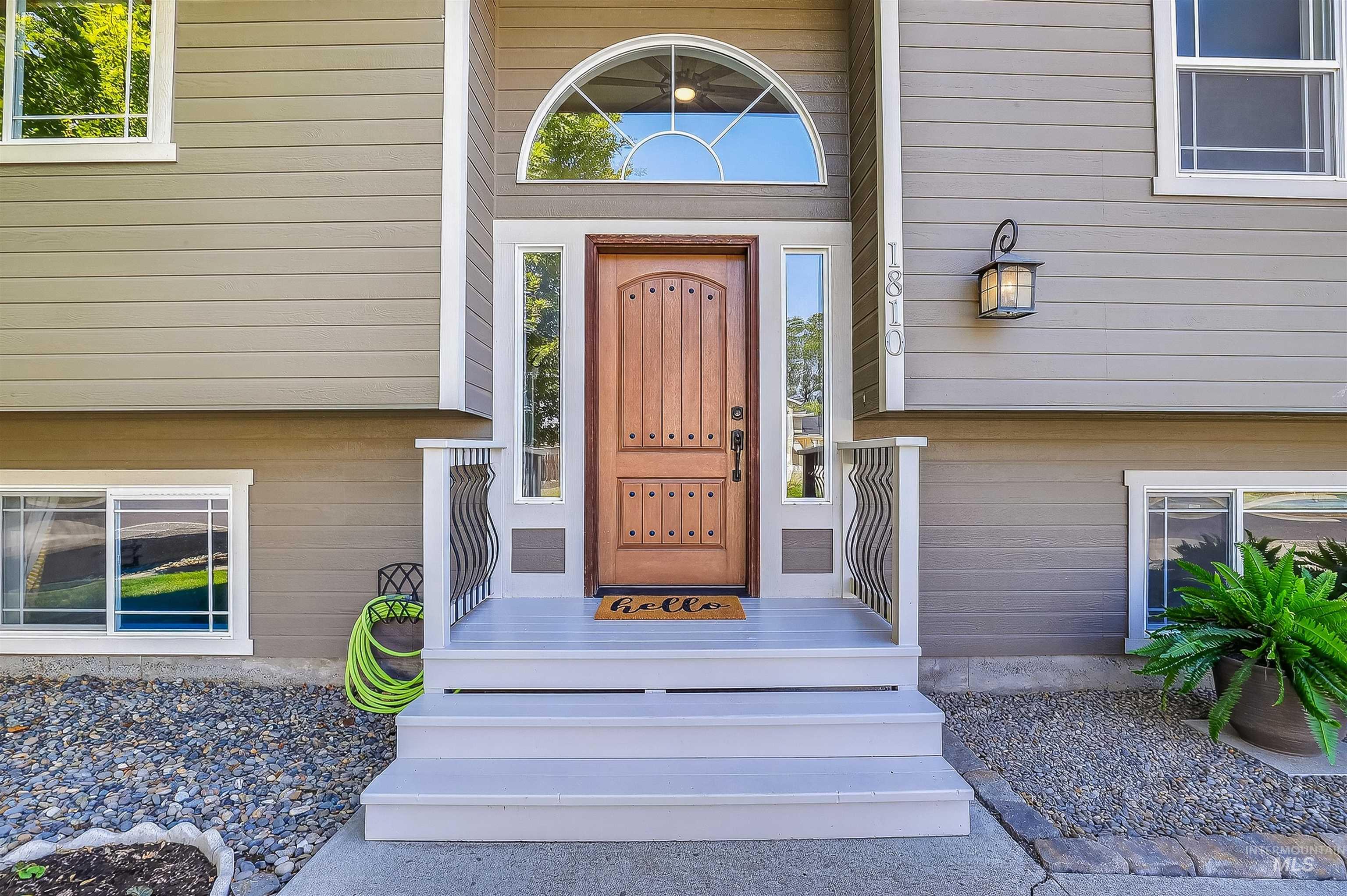 1810 Birch Drive Property Photo 2