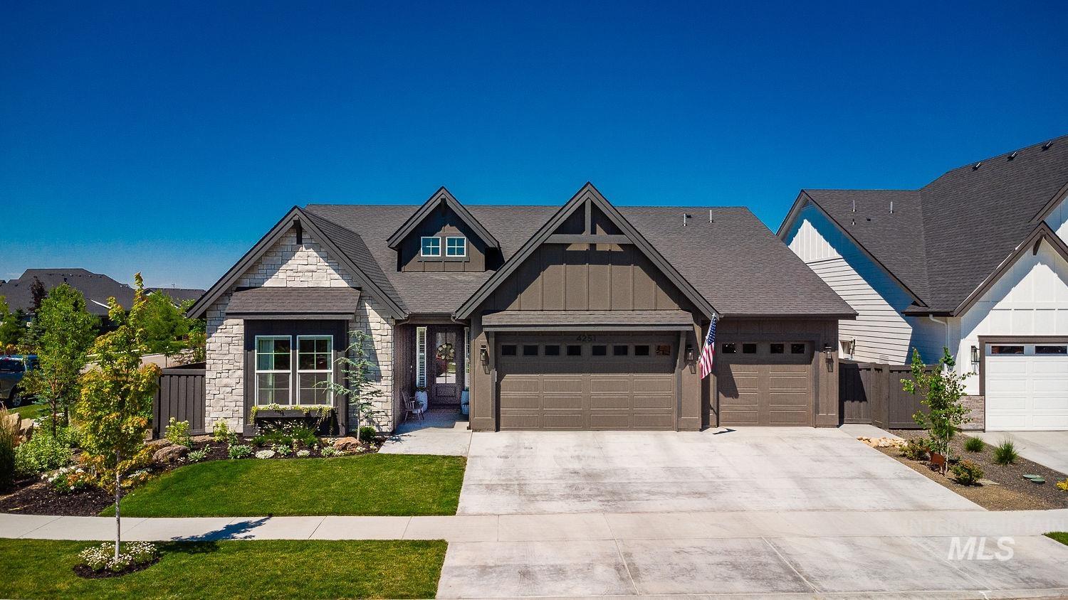 4251 N Bolero Property Photo 1